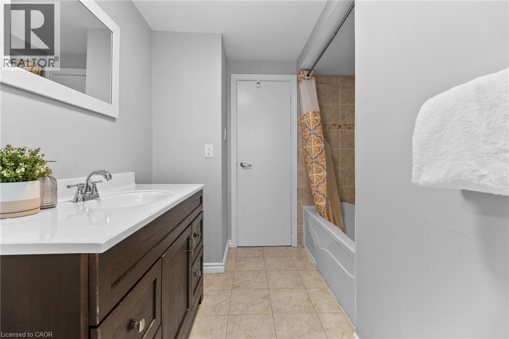 2996 Salerno Crescent, Mississauga, Ontario  L5N 1T6 - Photo 22 - 40851250