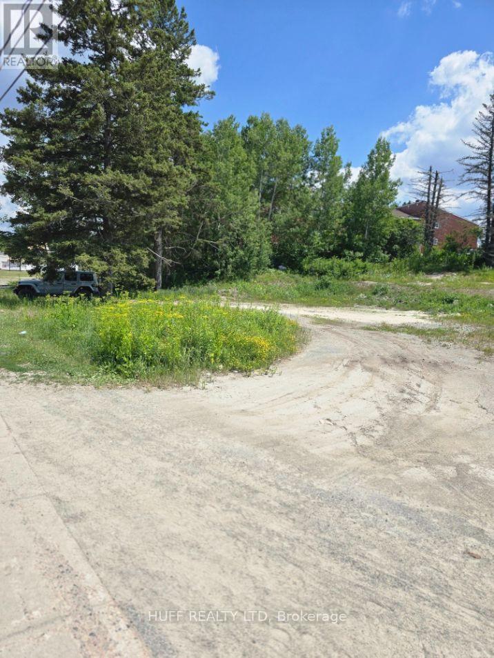 107 Government Road W, Kirkland Lake, Ontario  P2N 2E8 - Photo 7 - T13607494