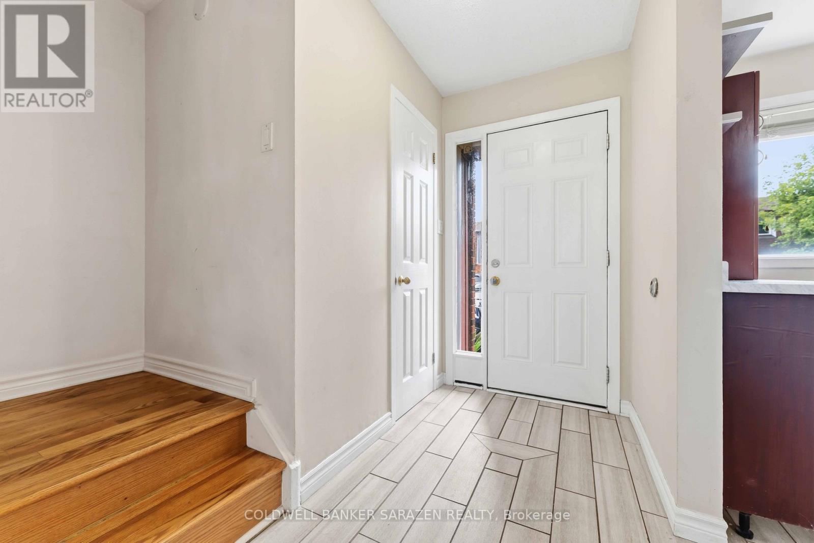 3103 Olympic Way, Ottawa, Ontario  K1T 1Y7 - Photo 2 - X13606436