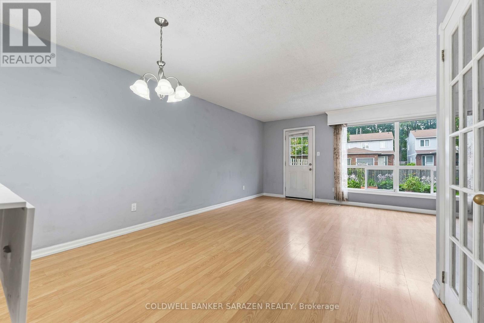 3103 Olympic Way, Ottawa, Ontario  K1T 1Y7 - Photo 4 - X13606436