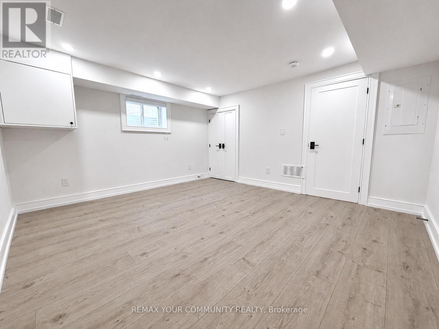 Bsmt - 969 Wildwood Drive, Newmarket, Ontario  L3Y 2B4 - Photo 13 - N13612018