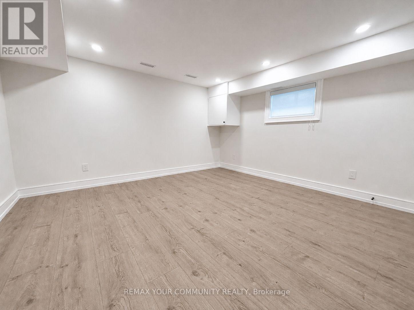 Bsmt - 969 Wildwood Drive, Newmarket, Ontario  L3Y 2B4 - Photo 14 - N13612018
