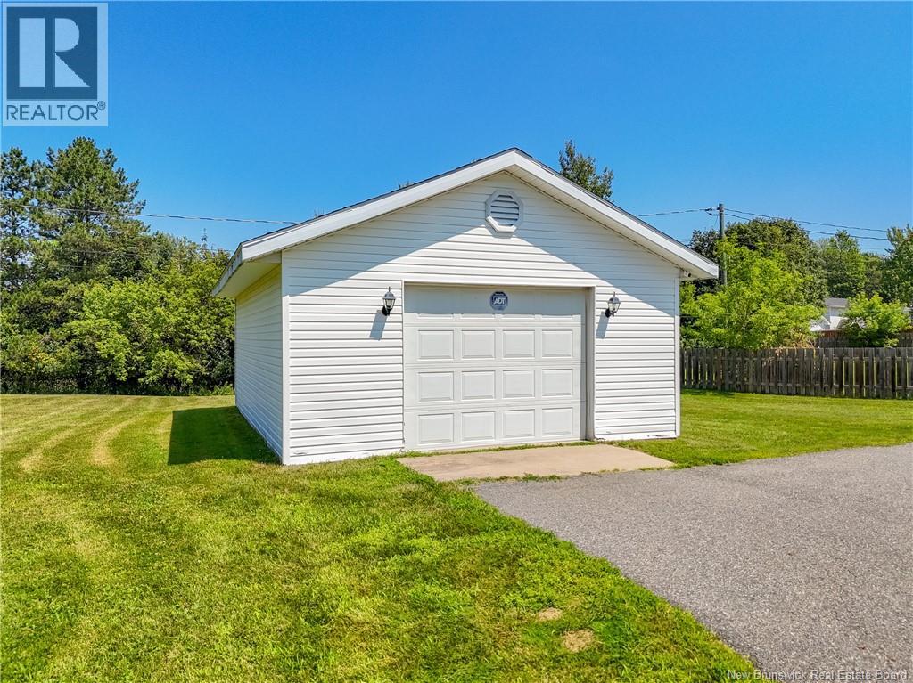 35 Coronation Street, Fredericton, New Brunswick  E3A 4K5 - Photo 37 - NB144864