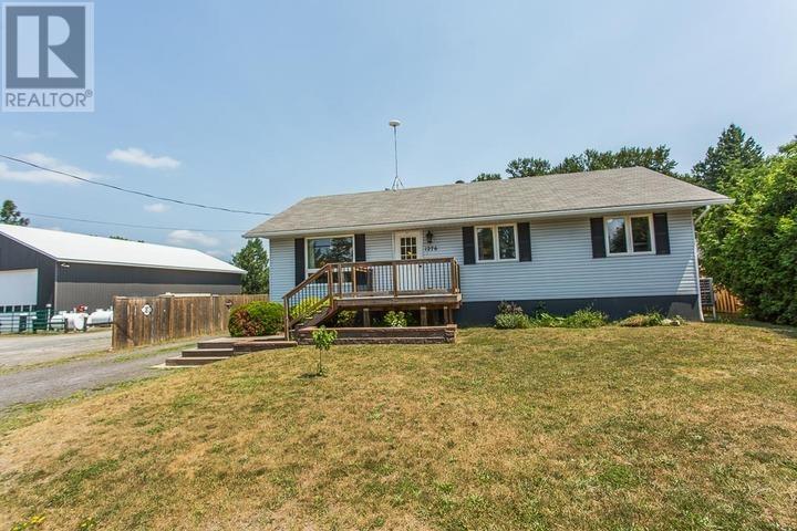 1276 Richards St, Richards Landing, Ontario  P0R 1J0 - Photo 28 - SM261863
