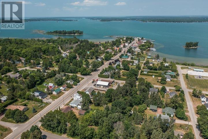 1276 Richards St, Richards Landing, Ontario  P0R 1J0 - Photo 2 - SM261863