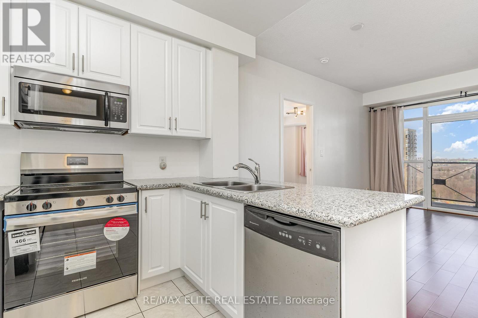1608 - 133 Wynford Drive, Toronto, Ontario  M3C 0J5 - Photo 2 - C13599762