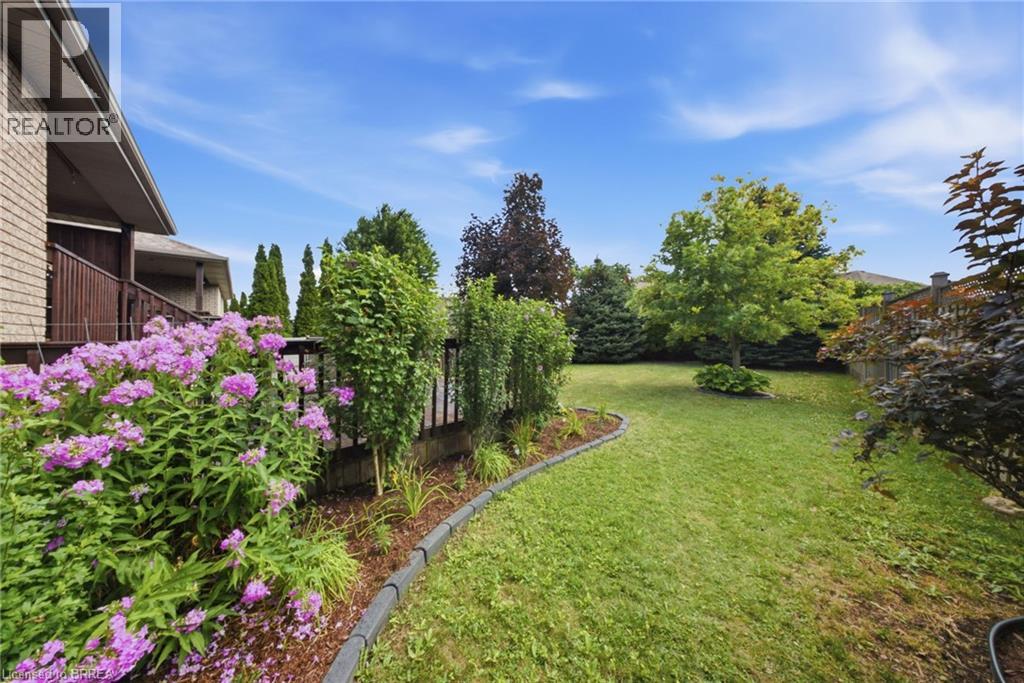 151 Mcguiness Drive, Brantford, Ontario  N3T 0B4 - Photo 32 - 40847240