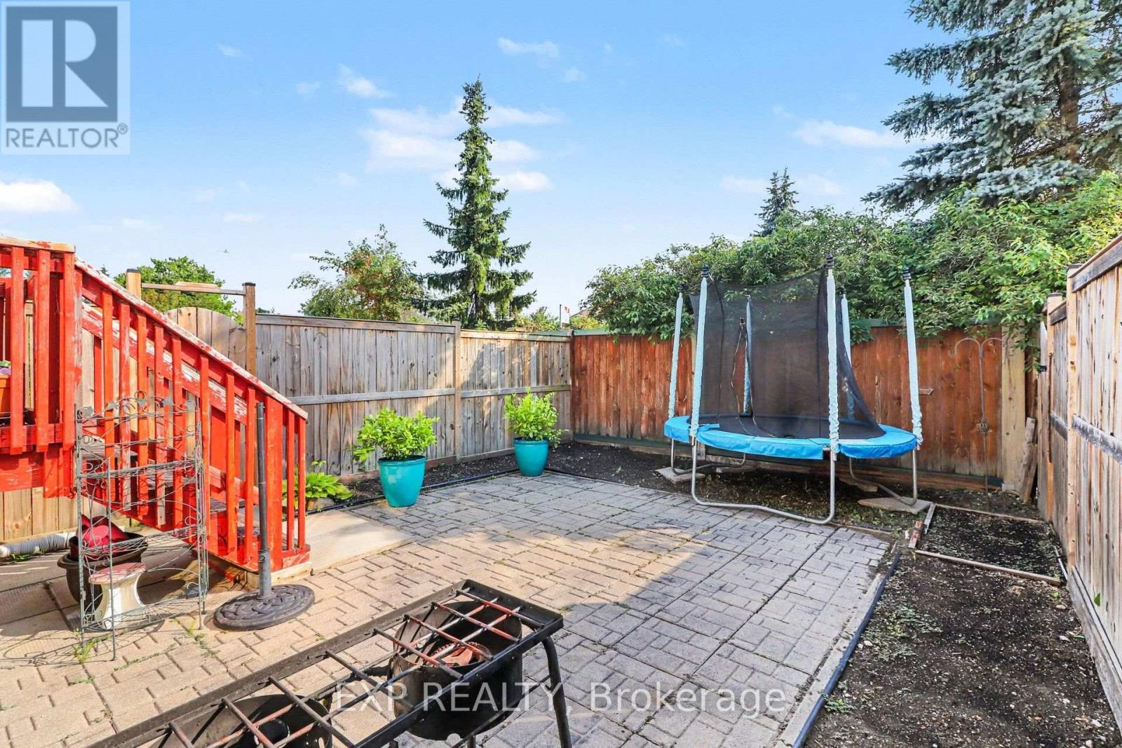 203 Duntroon Circle, Ottawa, Ontario  K1T 4C9 - Photo 34 - X13612126