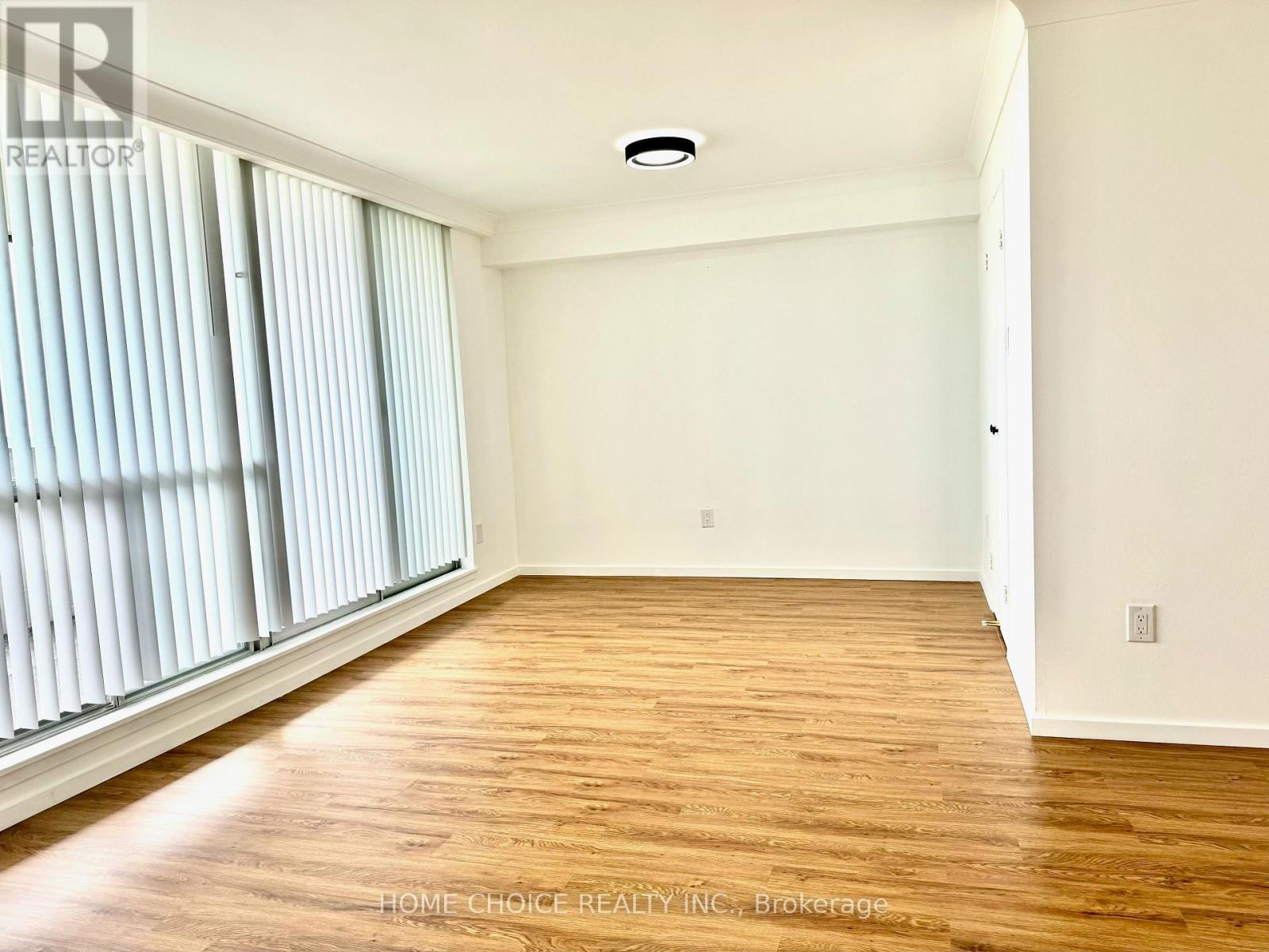 1407 - 120 Dundalk Drive, Toronto, Ontario  M1P 4V9 - Photo 12 - E13612162