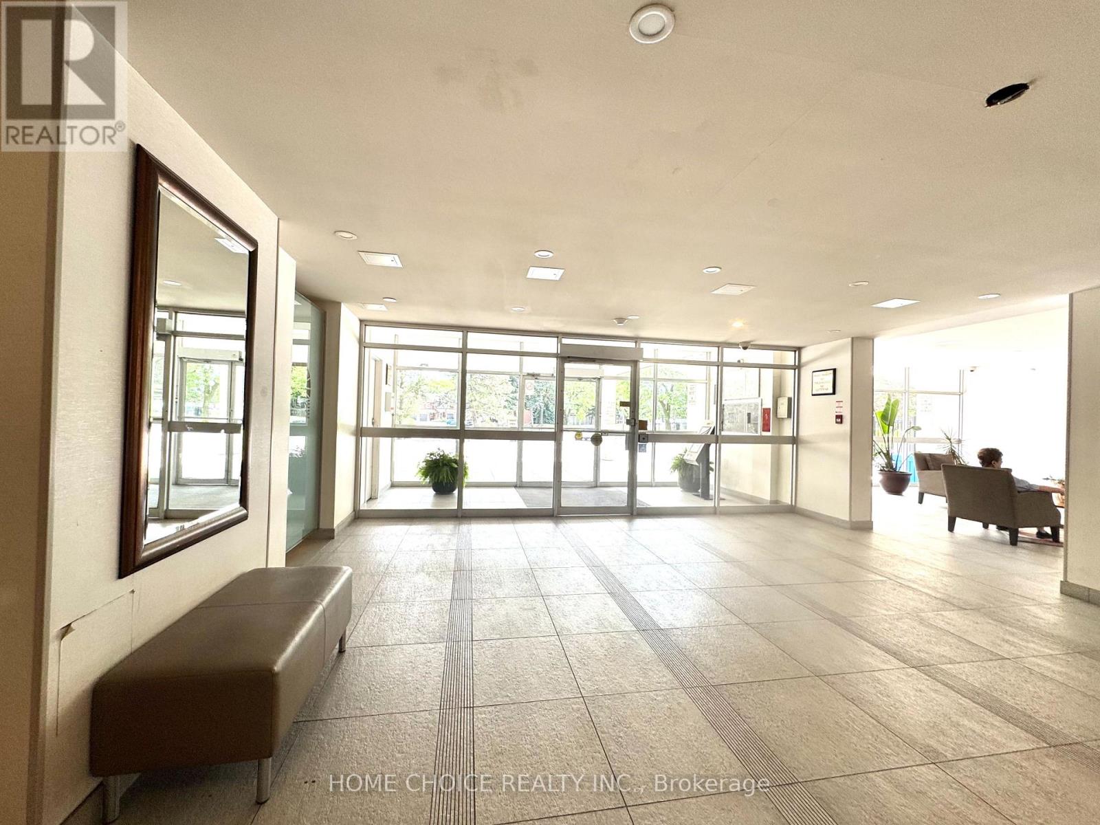 1407 - 120 Dundalk Drive, Toronto, Ontario  M1P 4V9 - Photo 3 - E13612162