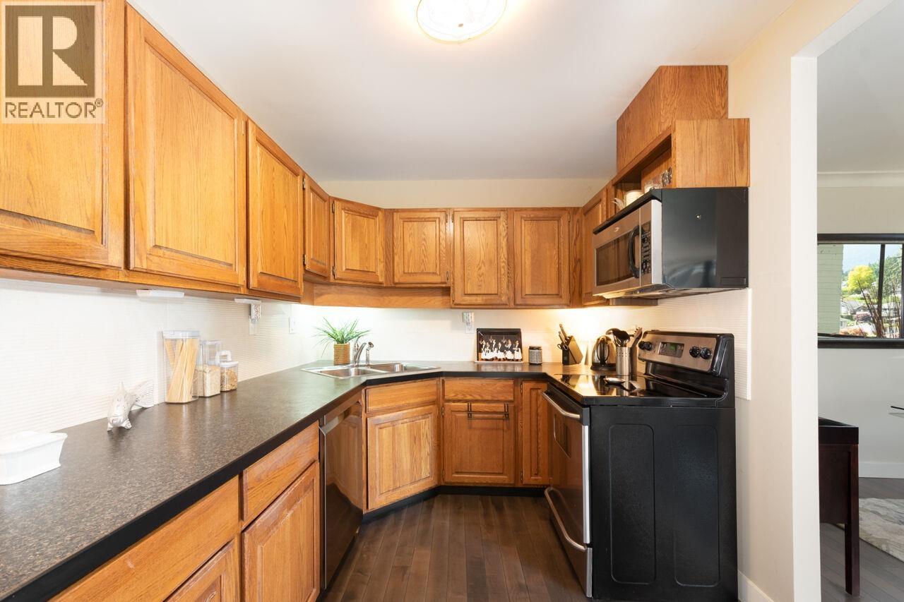 802 1412 Esquimalt Avenue, West Vancouver, British Columbia  V7T 1K7 - Photo 14 - R3150439