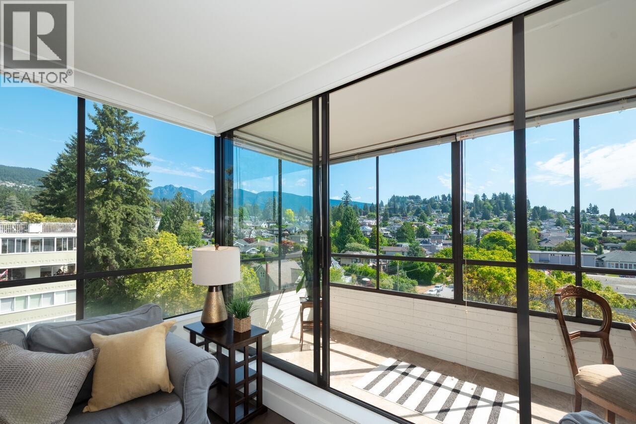 802 1412 Esquimalt Avenue, West Vancouver, British Columbia  V7T 1K7 - Photo 6 - R3150439