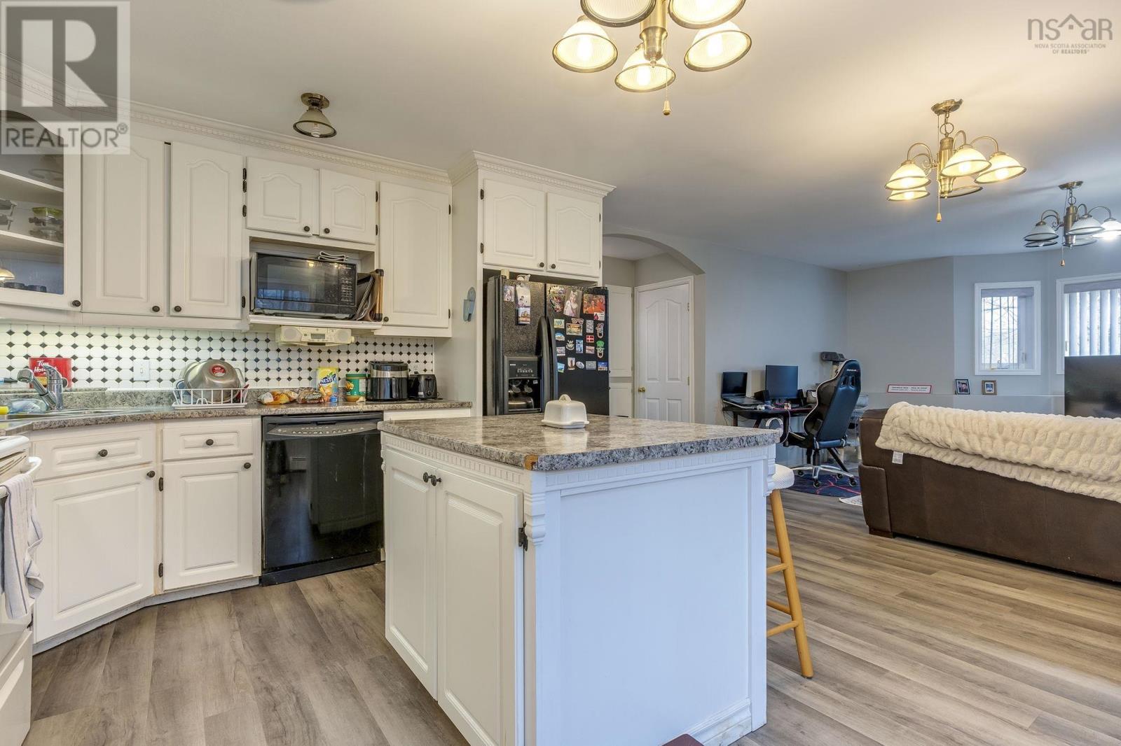 15 Bainbridge Court, Dartmouth, Nova Scotia  B2Z 1J5 - Photo 30 - 202610800