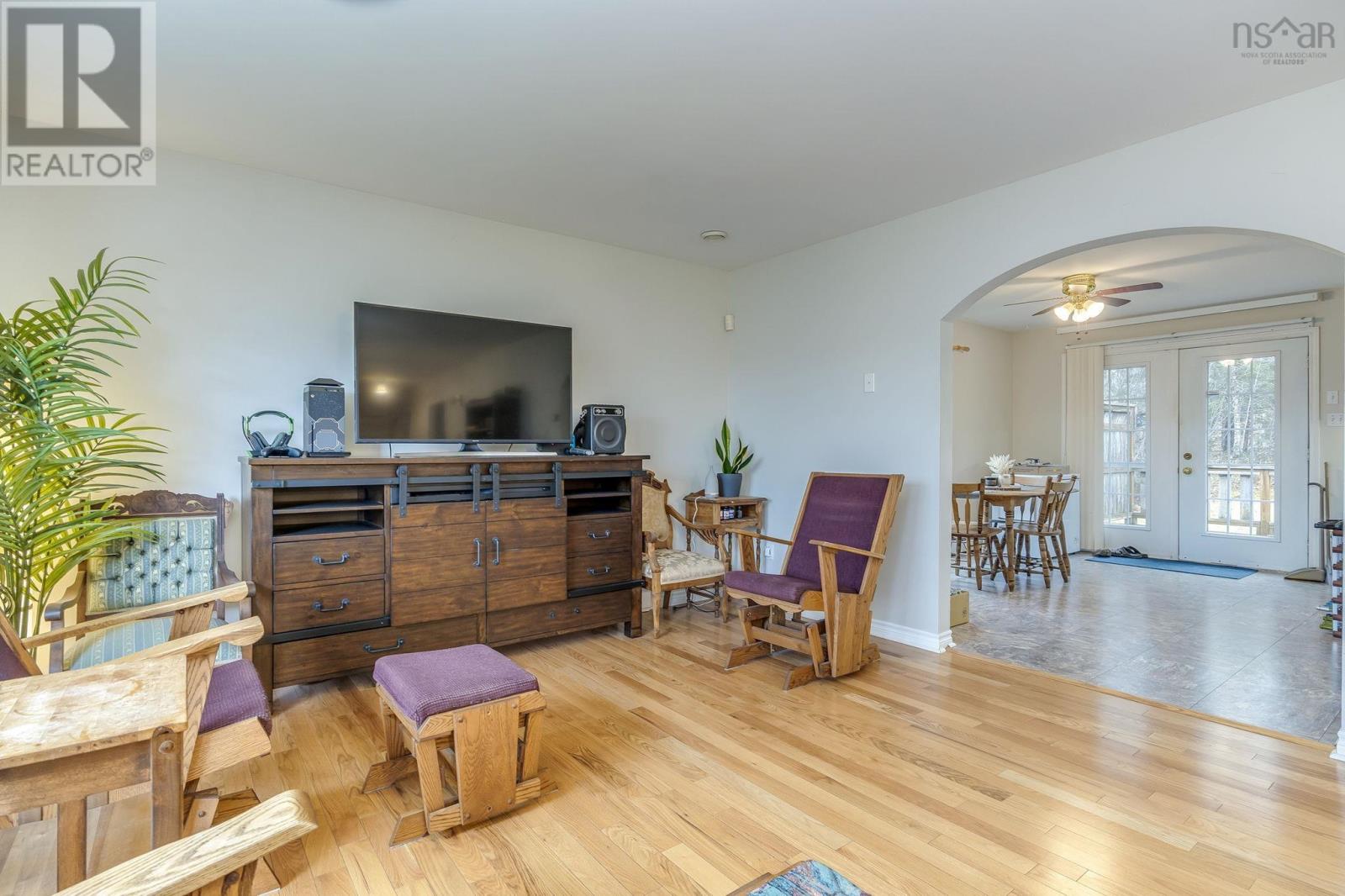 15 Bainbridge Court, Dartmouth, Nova Scotia  B2Z 1J5 - Photo 6 - 202610800