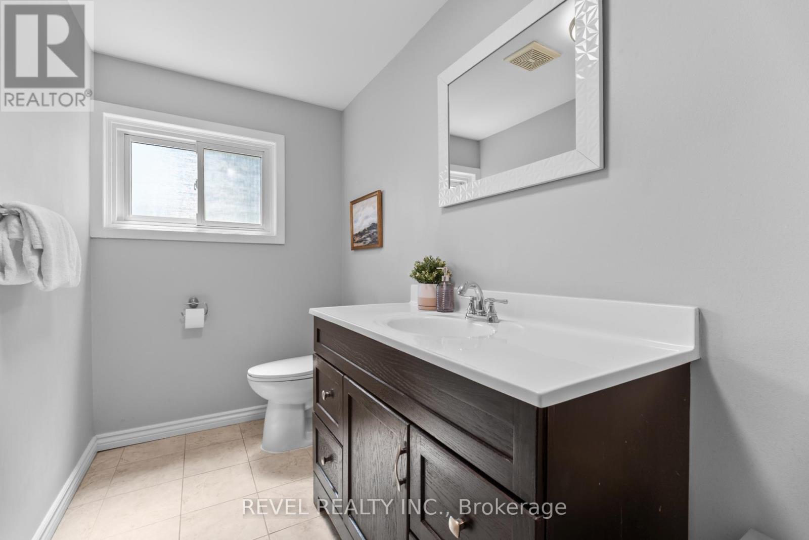 2996 Salerno Crescent, Mississauga, Ontario  L5N 1T6 - Photo 21 - W13612182