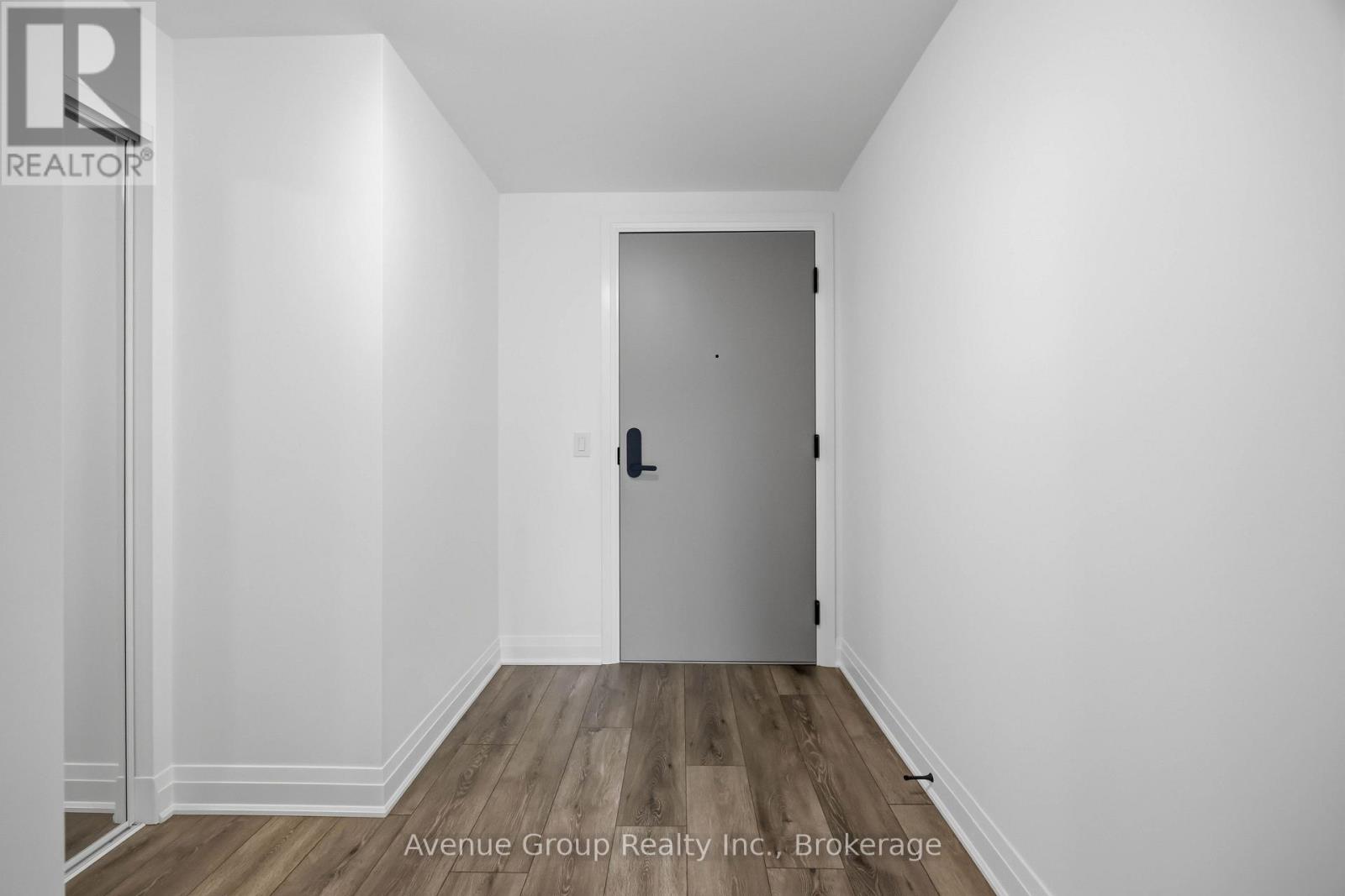 315 - 700 Sheppard Avenue W, Toronto, Ontario  M3H 0G5 - Photo 5 - C13608448