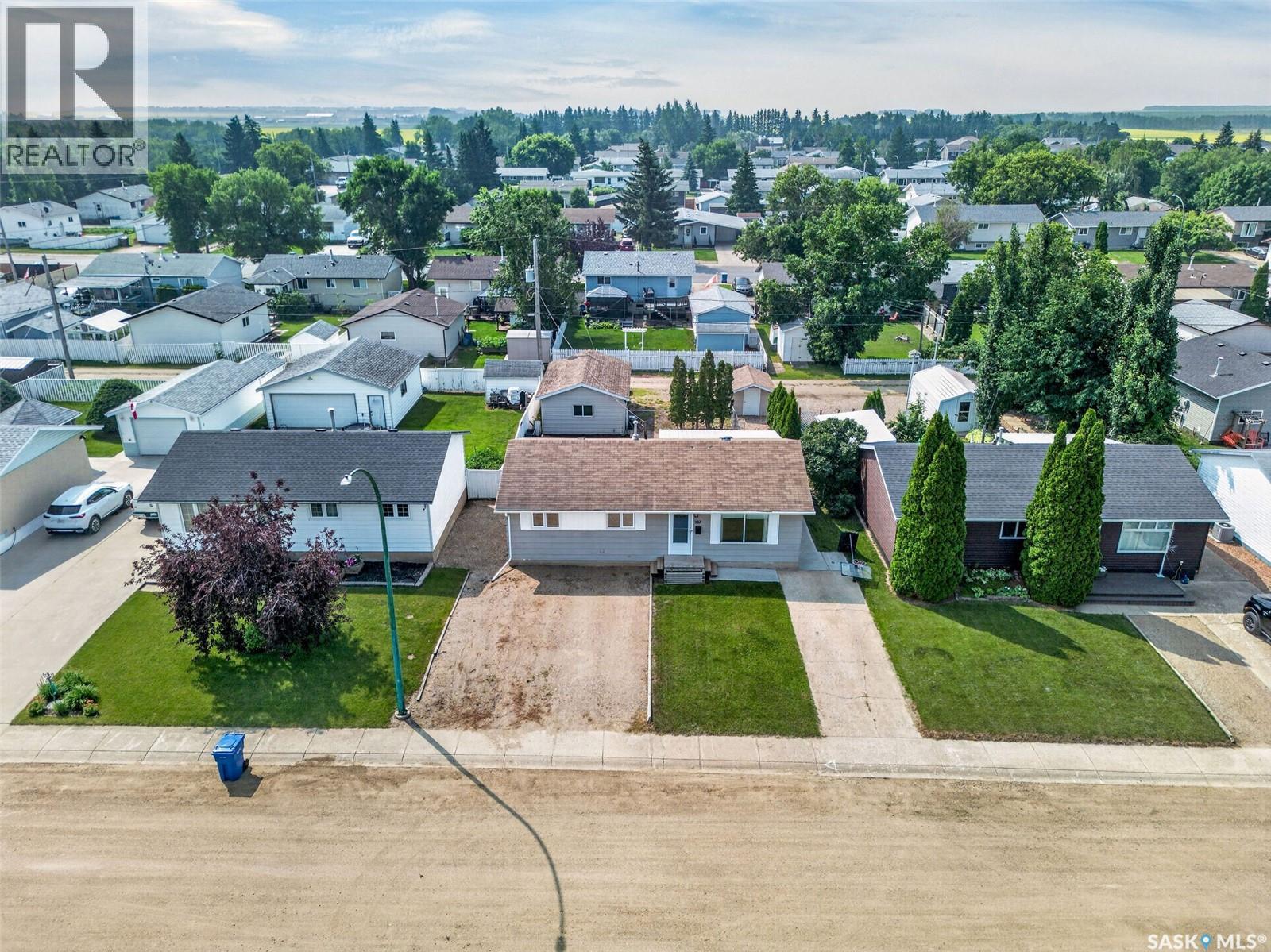 107 Kingston Street, Melfort, Saskatchewan  S0E 1A0 - Photo 2 - SK043800