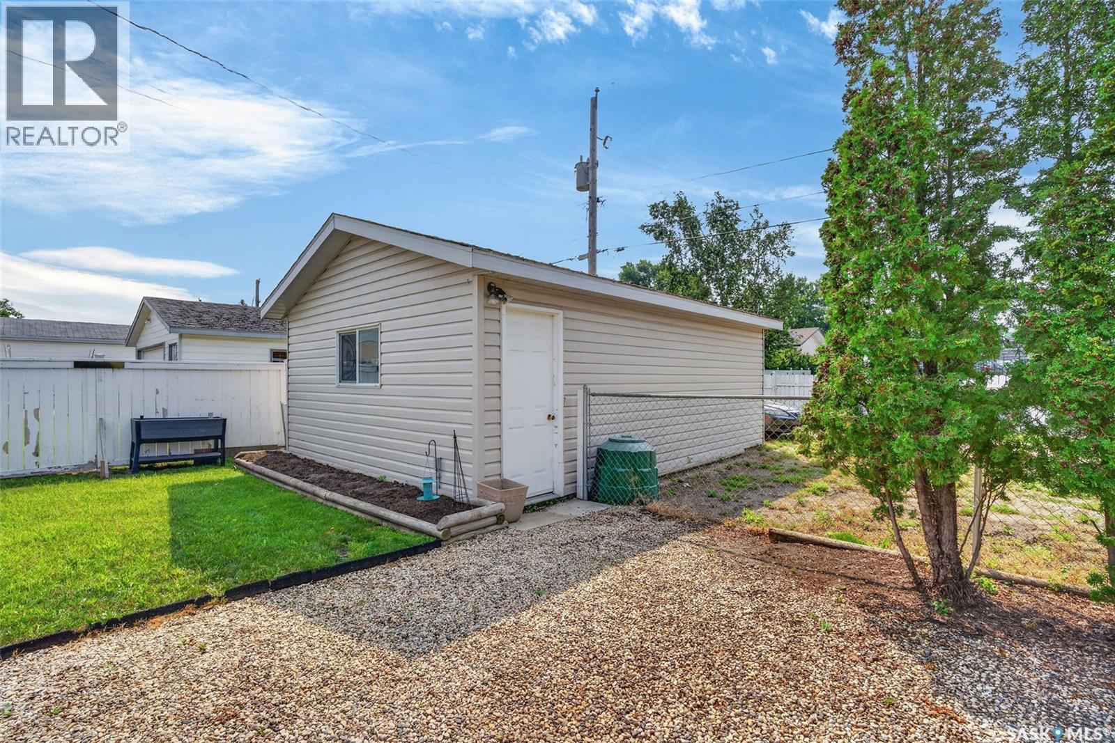 107 Kingston Street, Melfort, Saskatchewan  S0E 1A0 - Photo 8 - SK043800