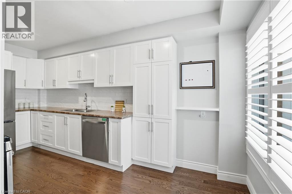 2215 Cleaver Avenue Unit# 16, Burlington, Ontario  L7M 4C5 - Photo 10 - 40849042