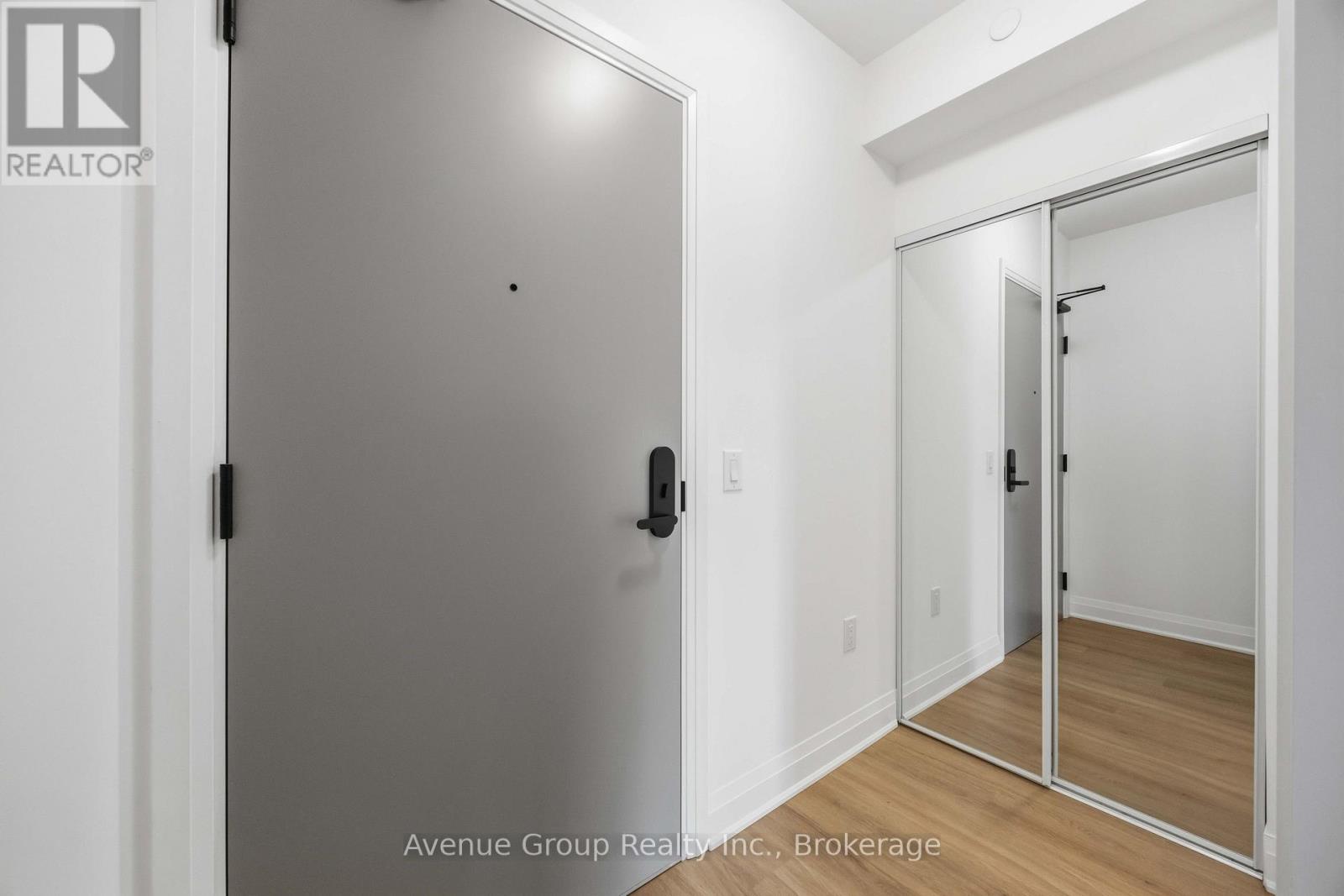 312 - 700 Sheppard Avenue W, Toronto, Ontario  M3H 0G5 - Photo 5 - C13608432