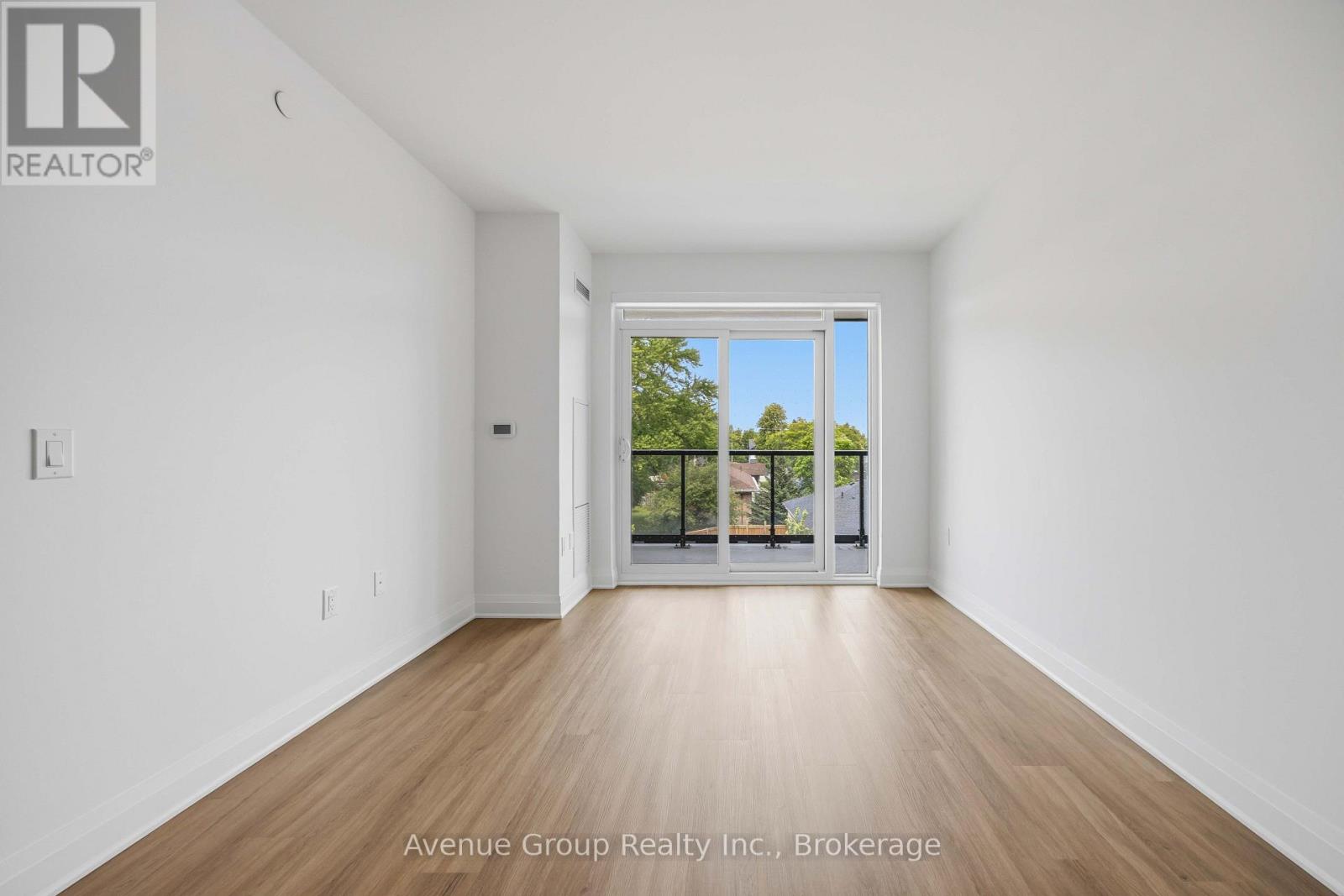 312 - 700 Sheppard Avenue W, Toronto, Ontario  M3H 0G5 - Photo 8 - C13608432