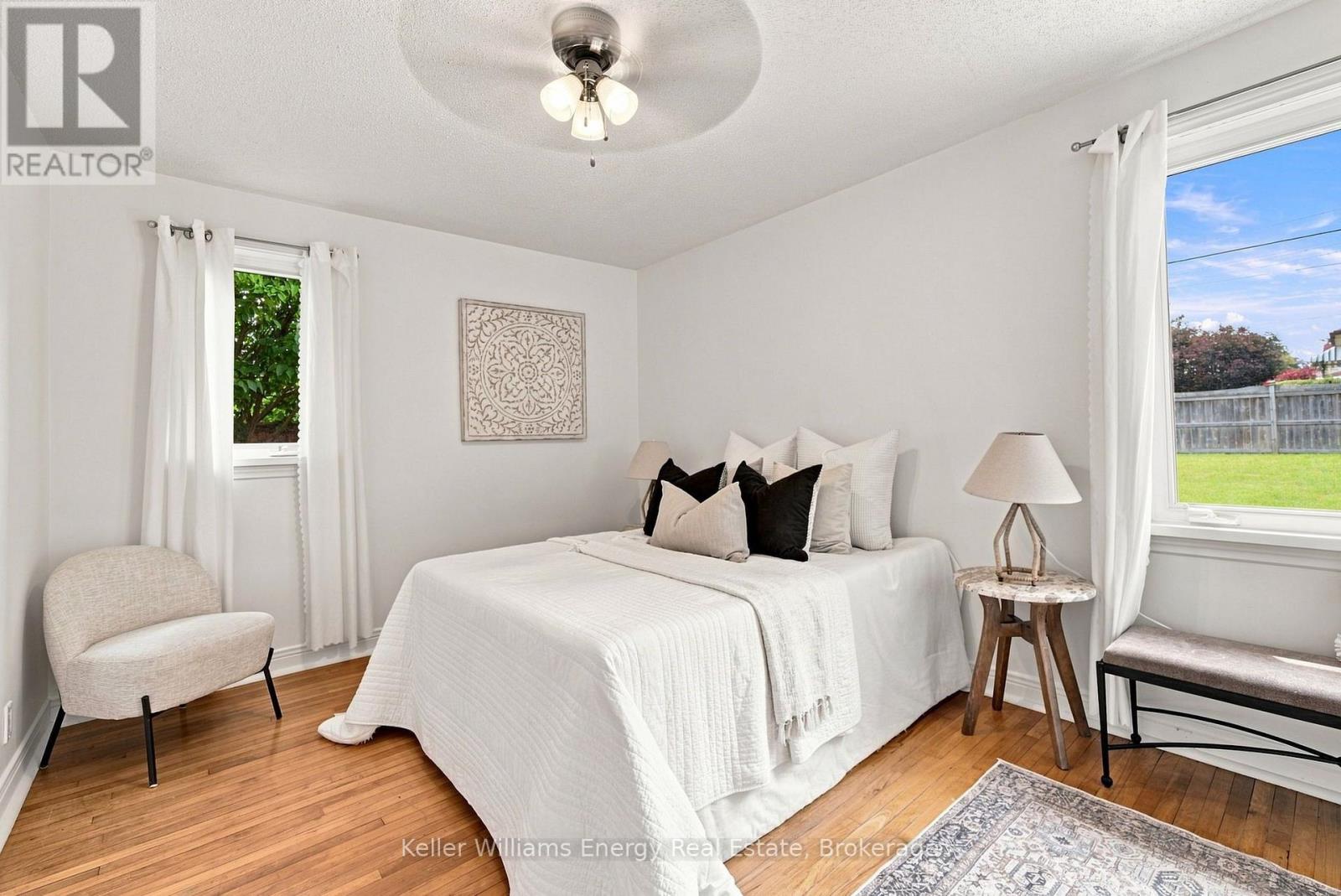 172 Central Park Boulevard S, Oshawa (Central), Ontario  L1H 5W7 - Photo 16 - E13612436