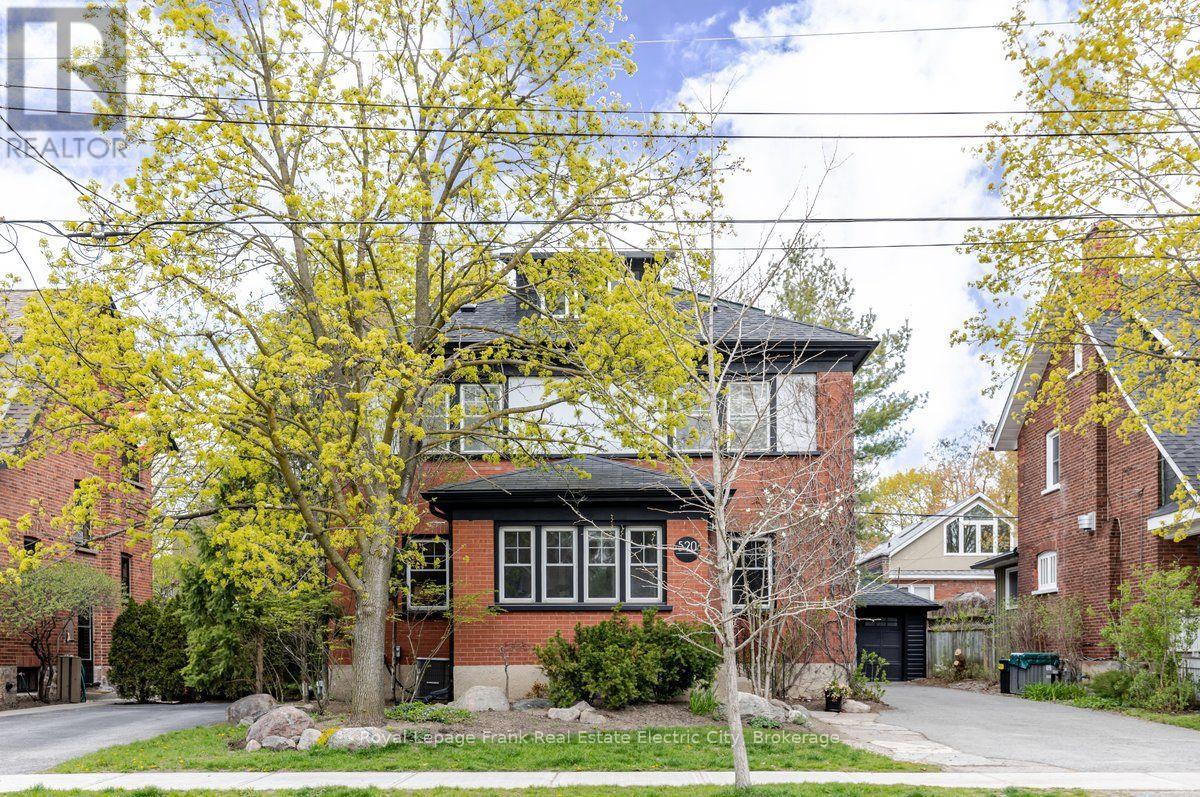 520 HOMEWOOD AVENUE, Peterborough, Ontario