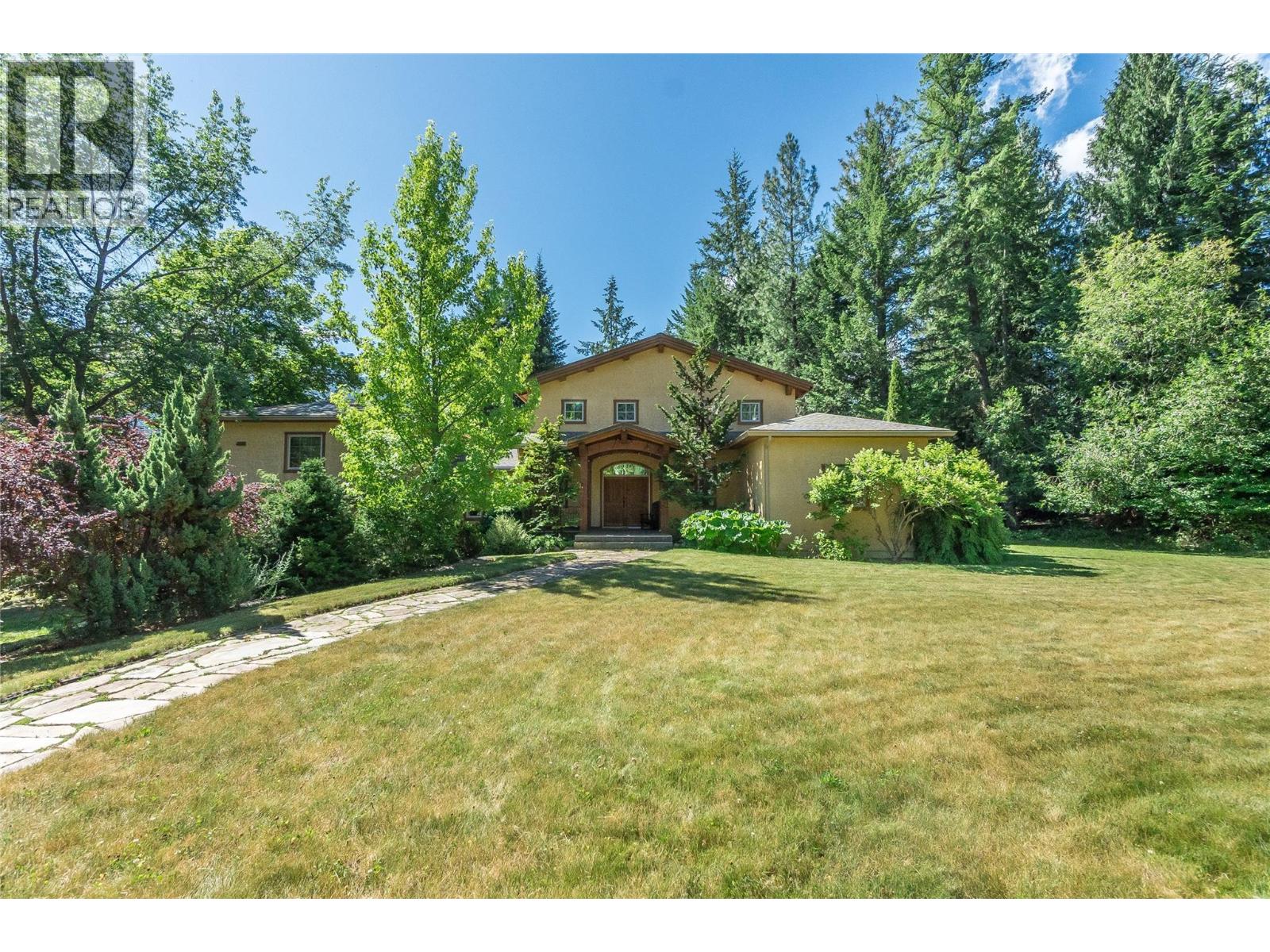 3179 Heddle Road, Nelson, British Columbia  V1L 6M2 - Photo 9 - 10380904