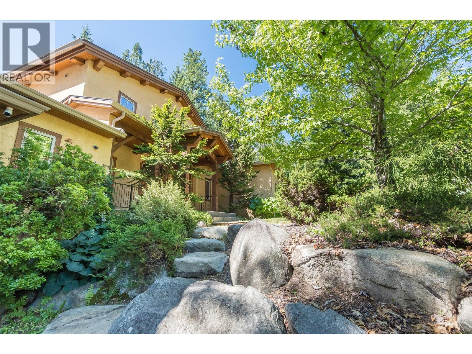 3179 Heddle Road, Nelson, British Columbia  V1L 6M2 - Photo 13 - 10380904