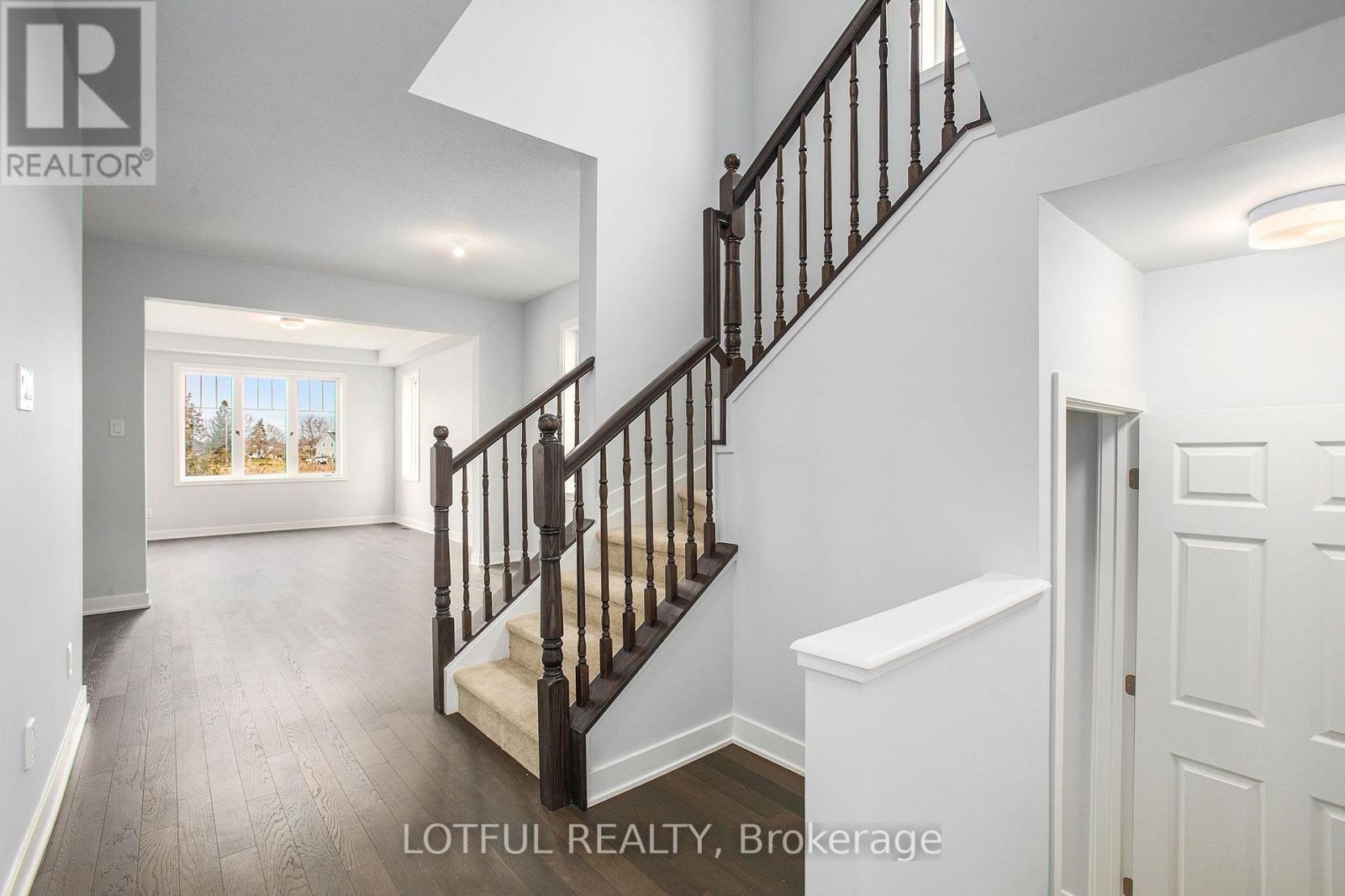 2104 Winsome Terrace, Ottawa, Ontario  K4A 5N1 - Photo 4 - X13612300