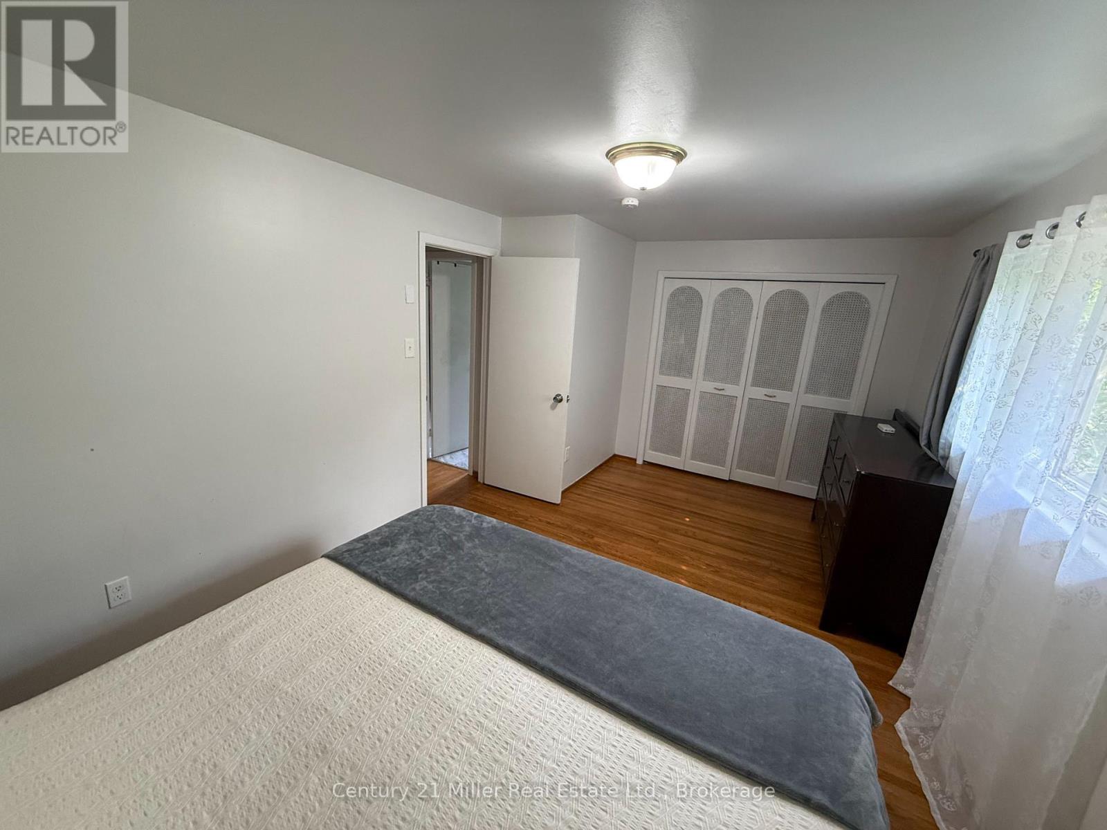 35 Melville Crescent, Brampton, Ontario  L6W 2S3 - Photo 7 - W13612476