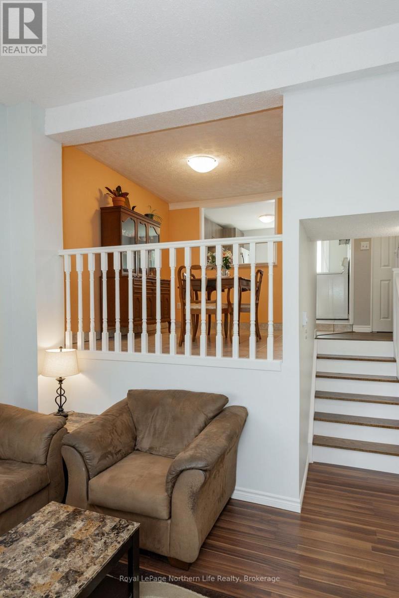 1 - 644 Lakeshore Drive, North Bay (Ferris), Ontario  P1A 3N6 - Photo 14 - X13612390