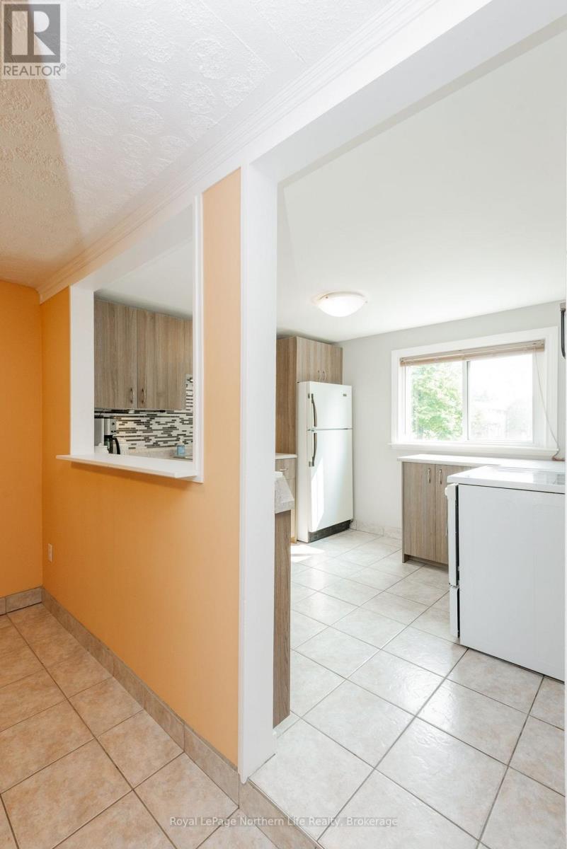1 - 644 Lakeshore Drive, North Bay (Ferris), Ontario  P1A 3N6 - Photo 18 - X13612390