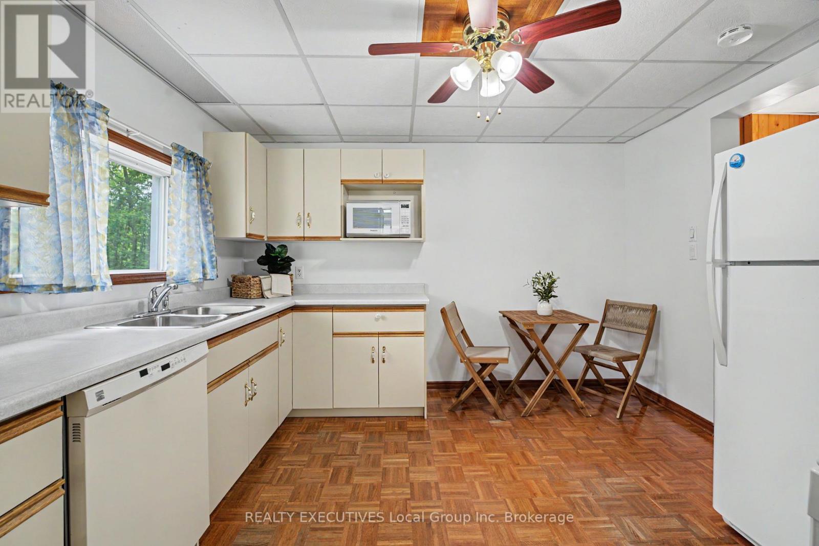 572 Metcalfe Street, North Bay, Ontario  P1B 2P8 - Photo 10 - X13612526