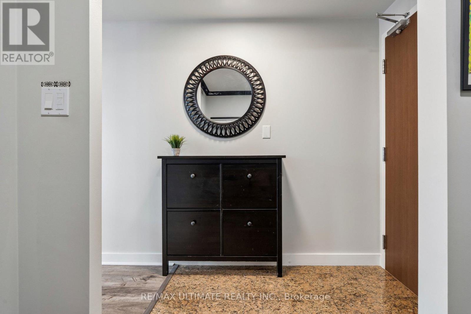 4003 - 35 Mariner Terrace, Toronto, Ontario  M5V 3V9 - Photo 6 - C13612254