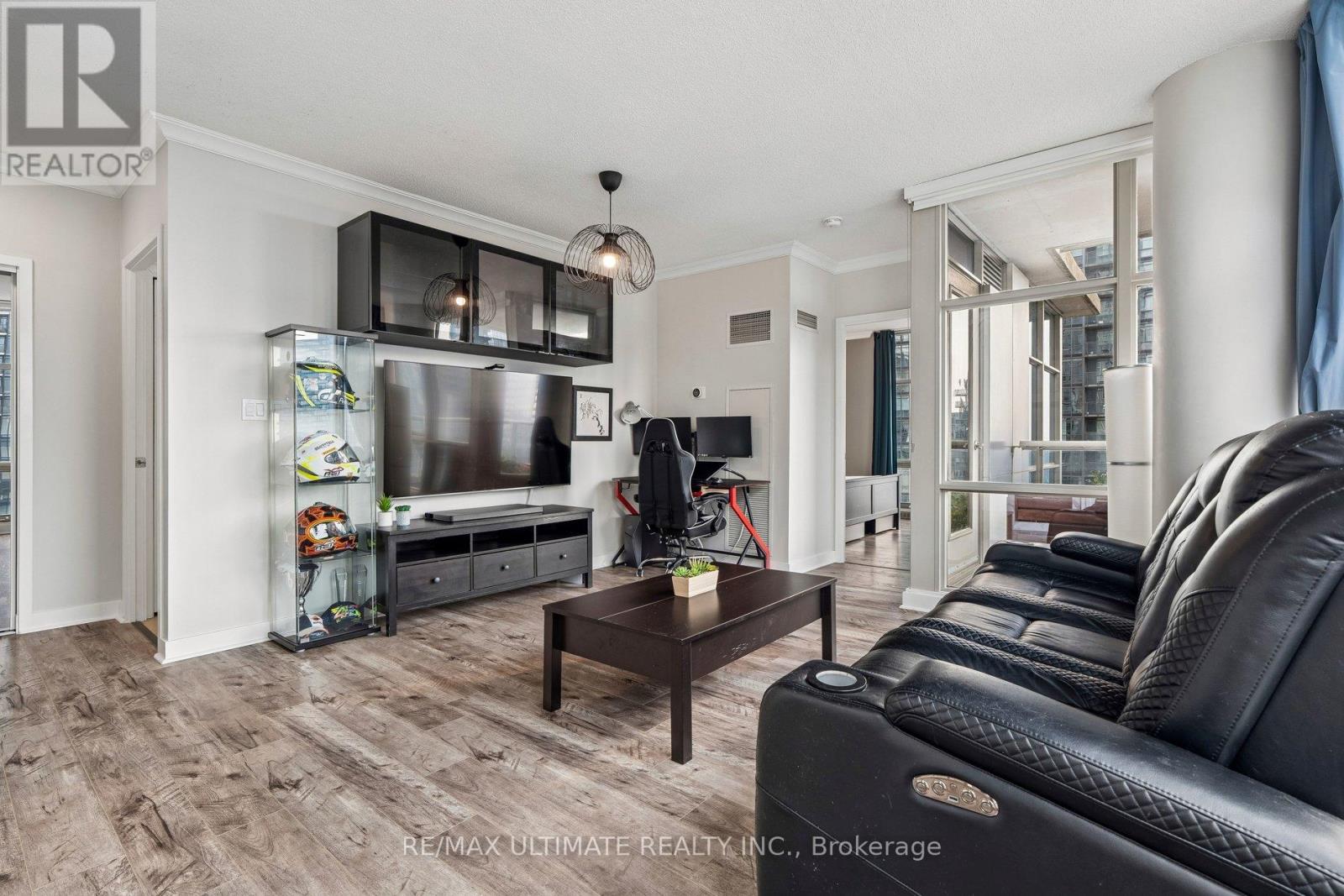 4003 - 35 Mariner Terrace, Toronto, Ontario  M5V 3V9 - Photo 9 - C13612254