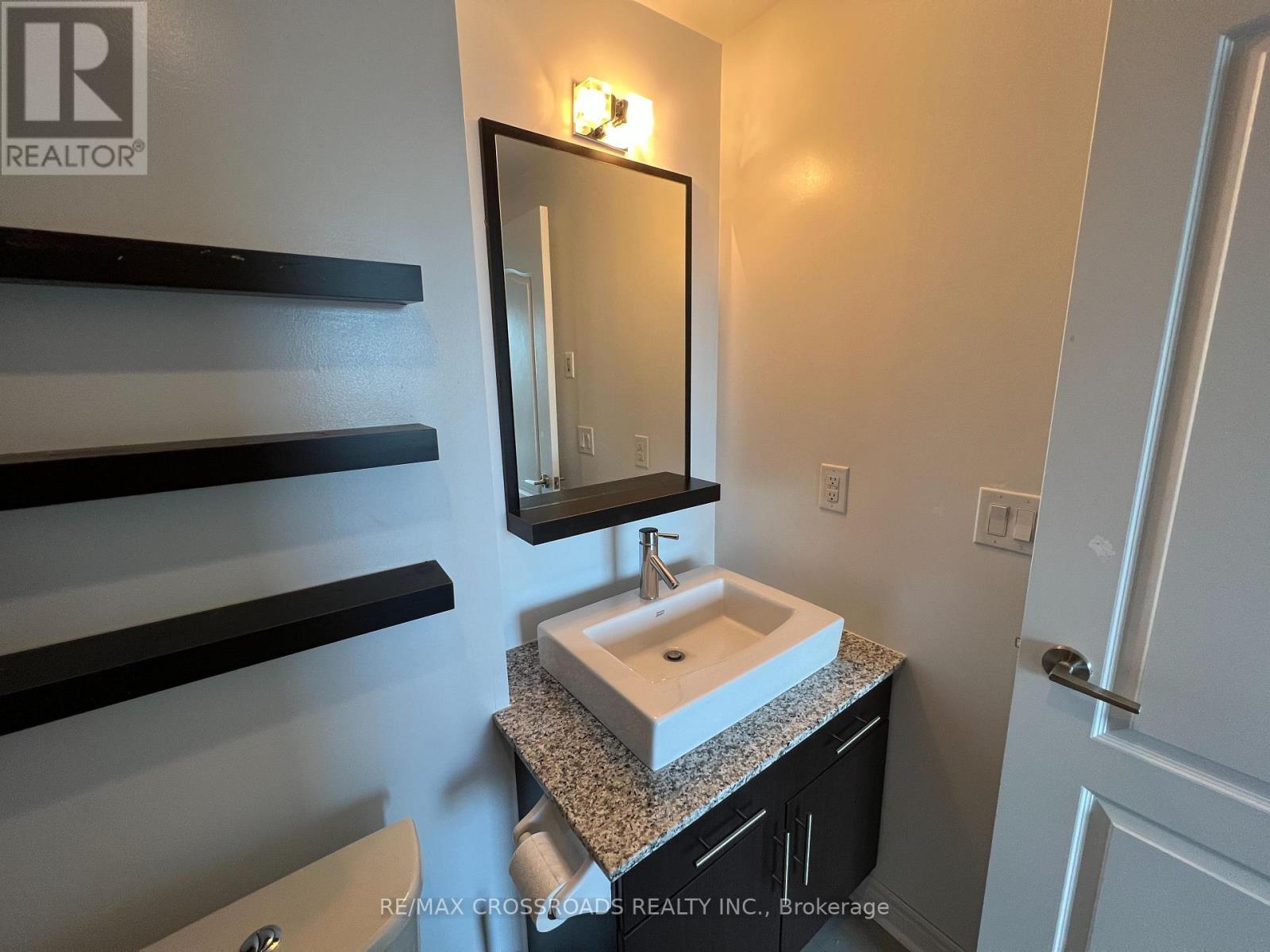 519 - 2756 Old Leslie Street, Toronto, Ontario  M2K 0E2 - Photo 2 - C13612304