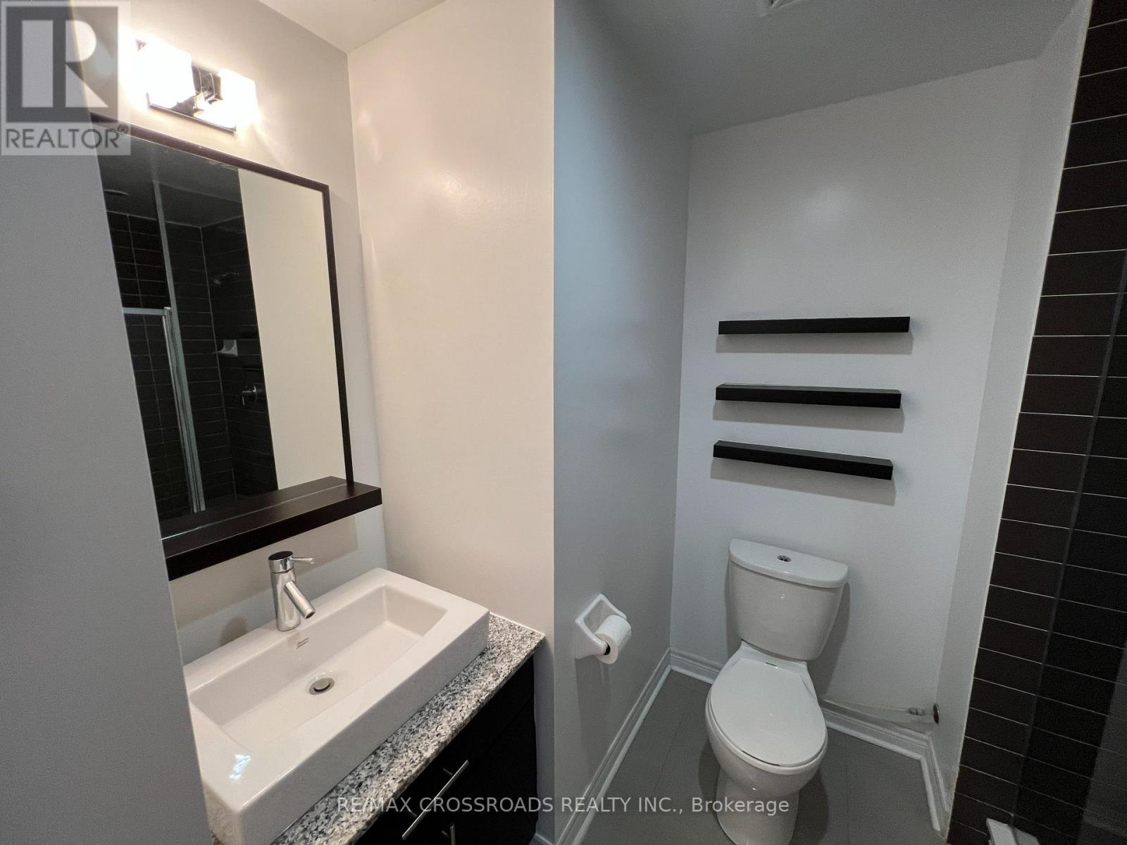 519 - 2756 Old Leslie Street, Toronto, Ontario  M2K 0E2 - Photo 7 - C13612304