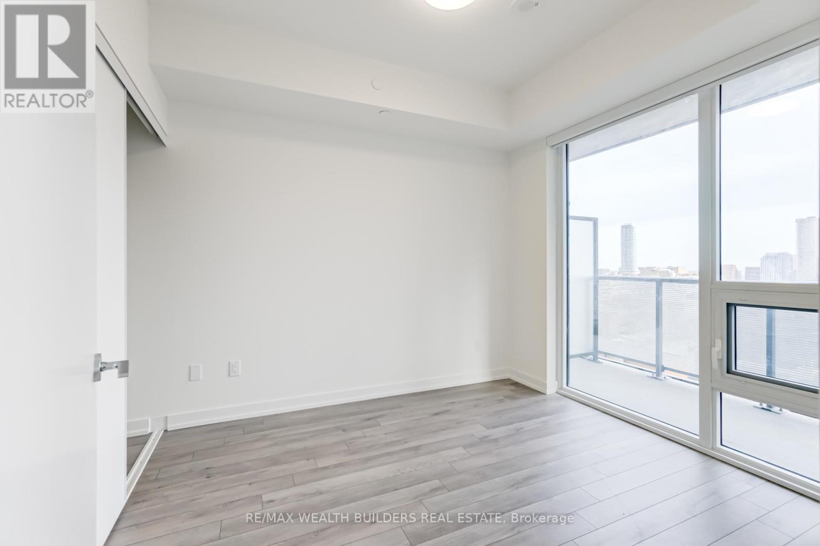 1208 - 89 Church Street, Toronto, Ontario  M5C 0B7 - Photo 10 - C13612386