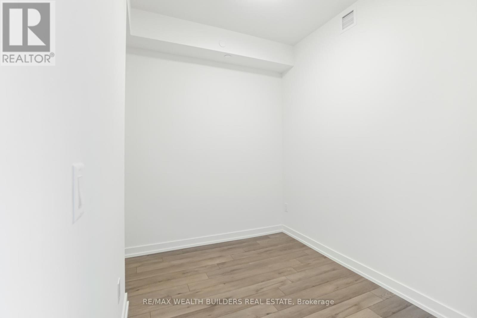 1208 - 89 Church Street, Toronto, Ontario  M5C 0B7 - Photo 14 - C13612386