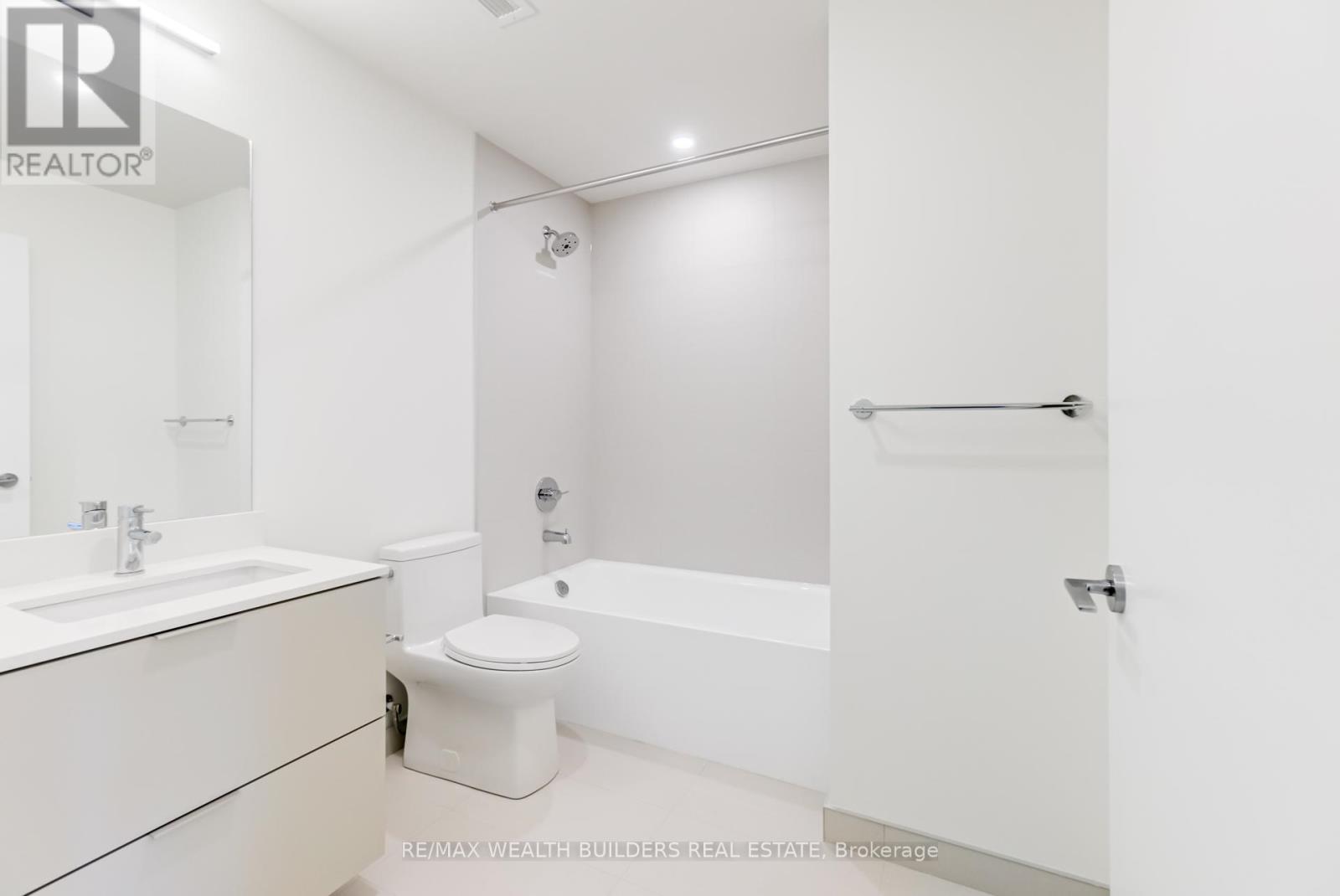 1208 - 89 Church Street, Toronto, Ontario  M5C 0B7 - Photo 18 - C13612386