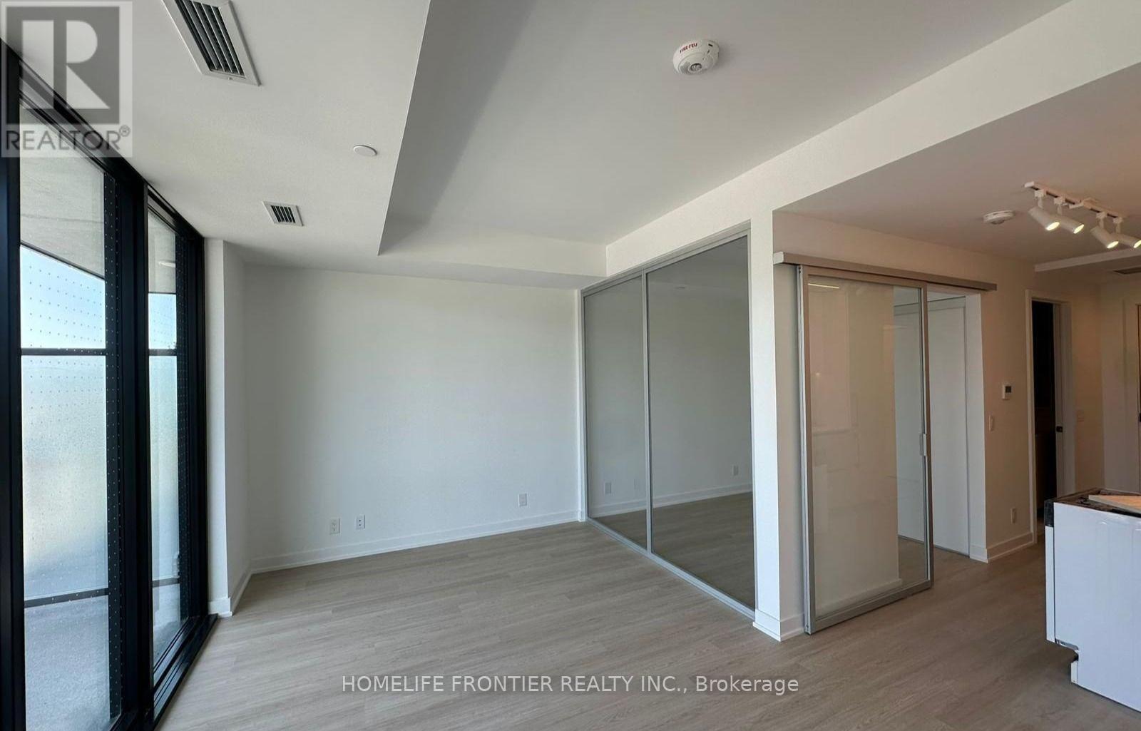 221 - 699 Sheppard Avenue E, Toronto, Ontario  M2K 0J5 - Photo 5 - C13612468