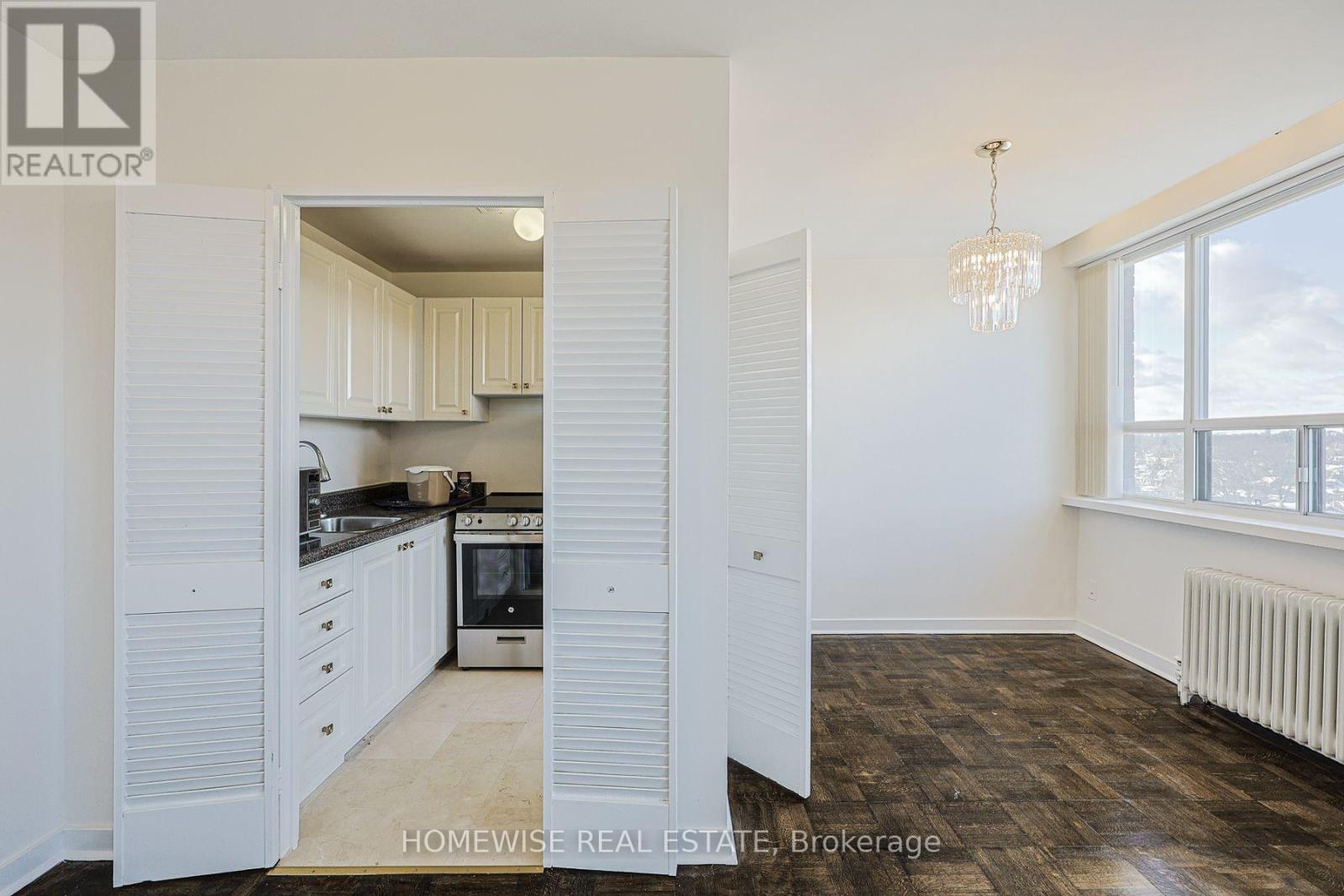 902 - 485 Kingston Road, Toronto, Ontario  M4L 1V6 - Photo 12 - E13612492