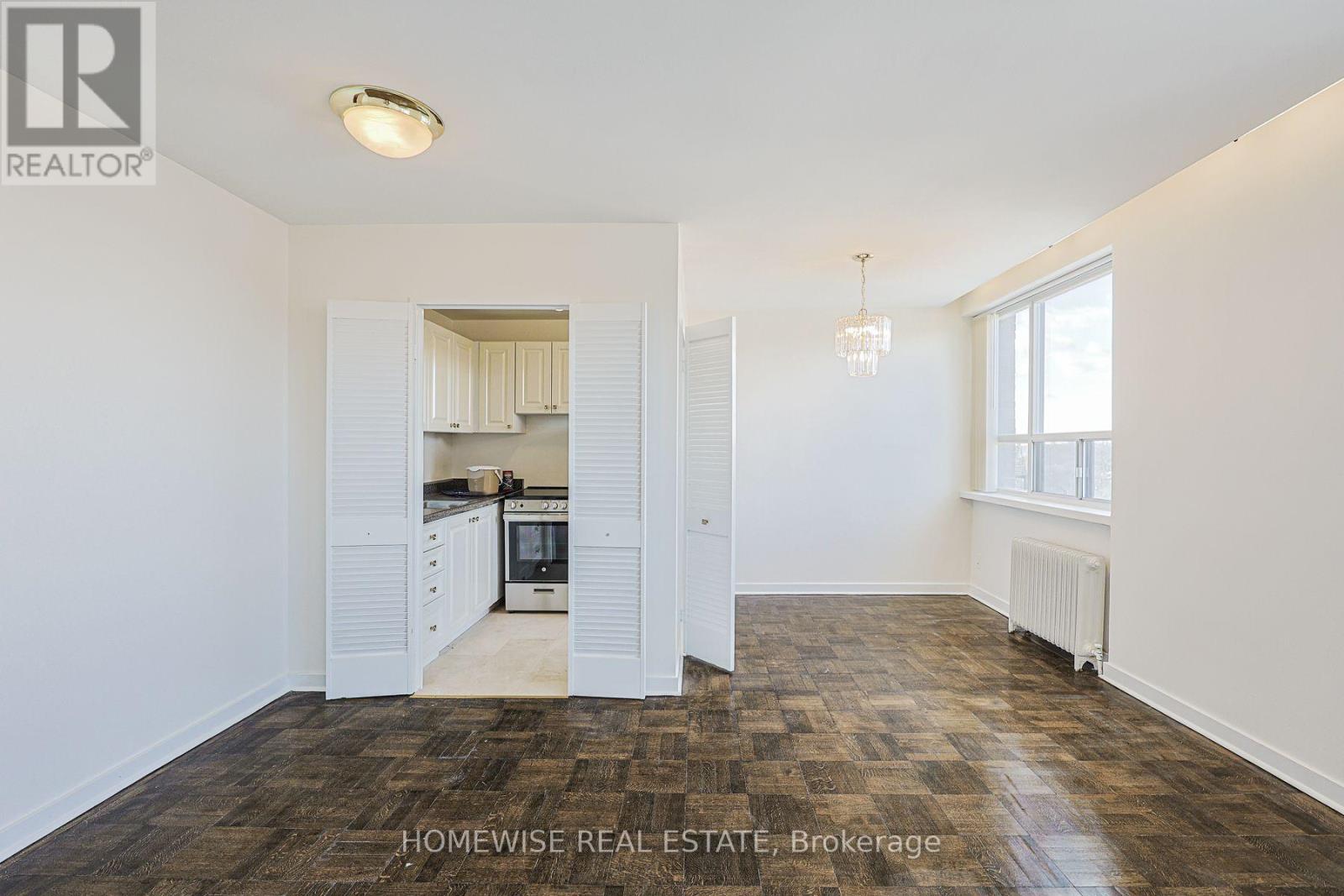 902 - 485 Kingston Road, Toronto, Ontario  M4L 1V6 - Photo 9 - E13612492