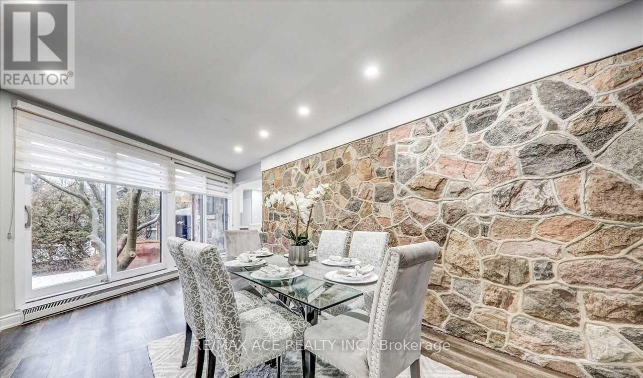 5 Windy Ridge Drive, Toronto, Ontario  M1M 1H6 - Photo 21 - E13612532