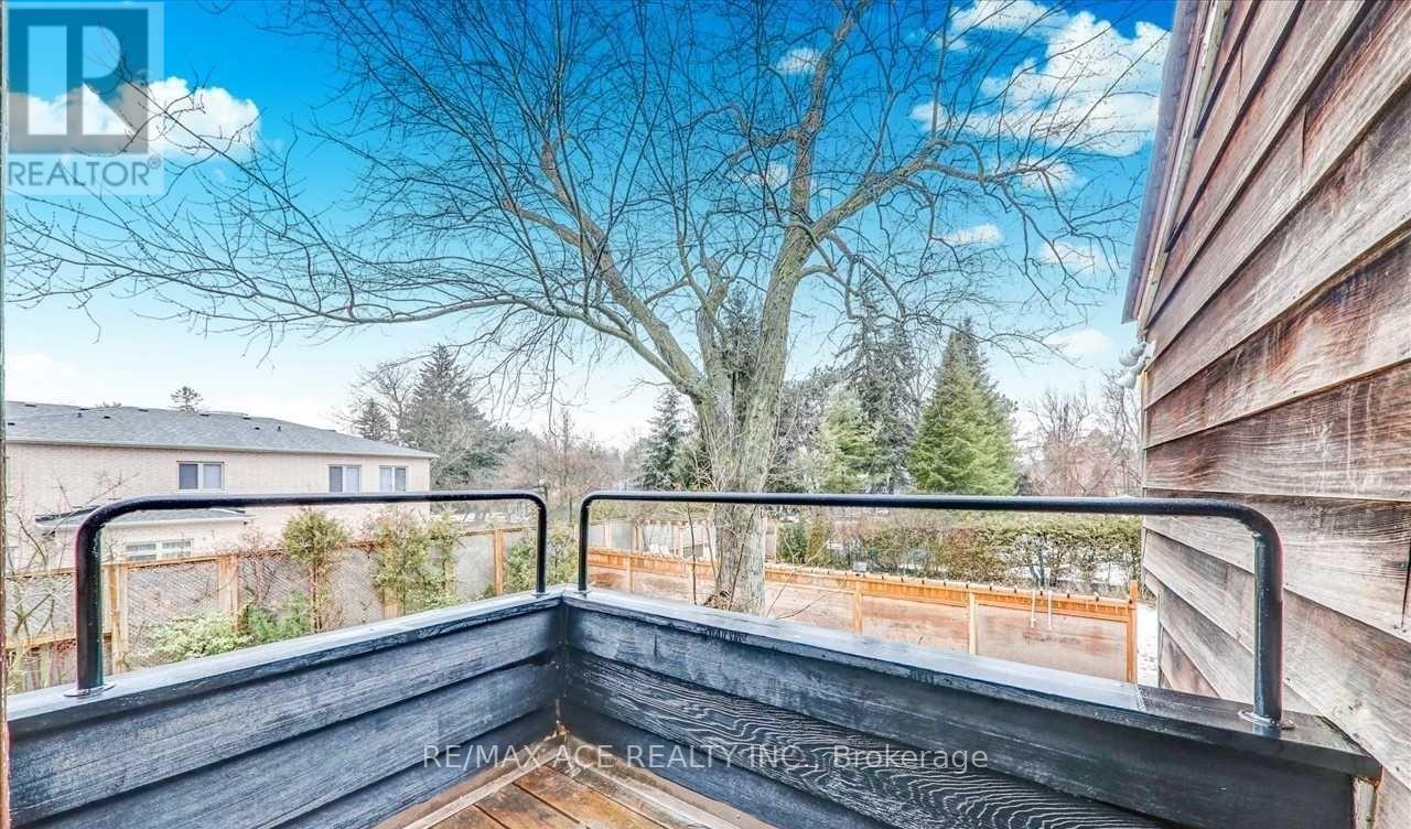 5 Windy Ridge Drive, Toronto, Ontario  M1M 1H6 - Photo 30 - E13612532