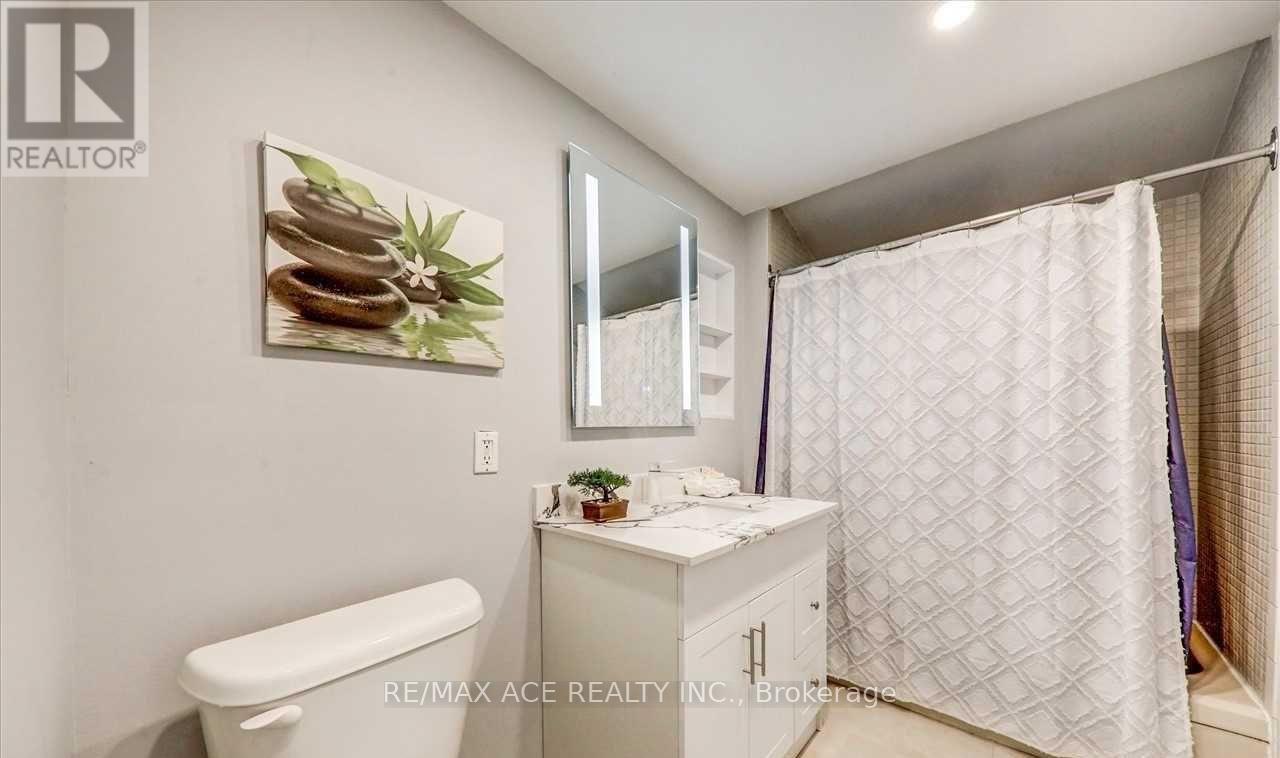 5 Windy Ridge Drive, Toronto, Ontario  M1M 1H6 - Photo 31 - E13612532
