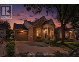 7 THOMAS BALES DRIVE, Markham, Ontario