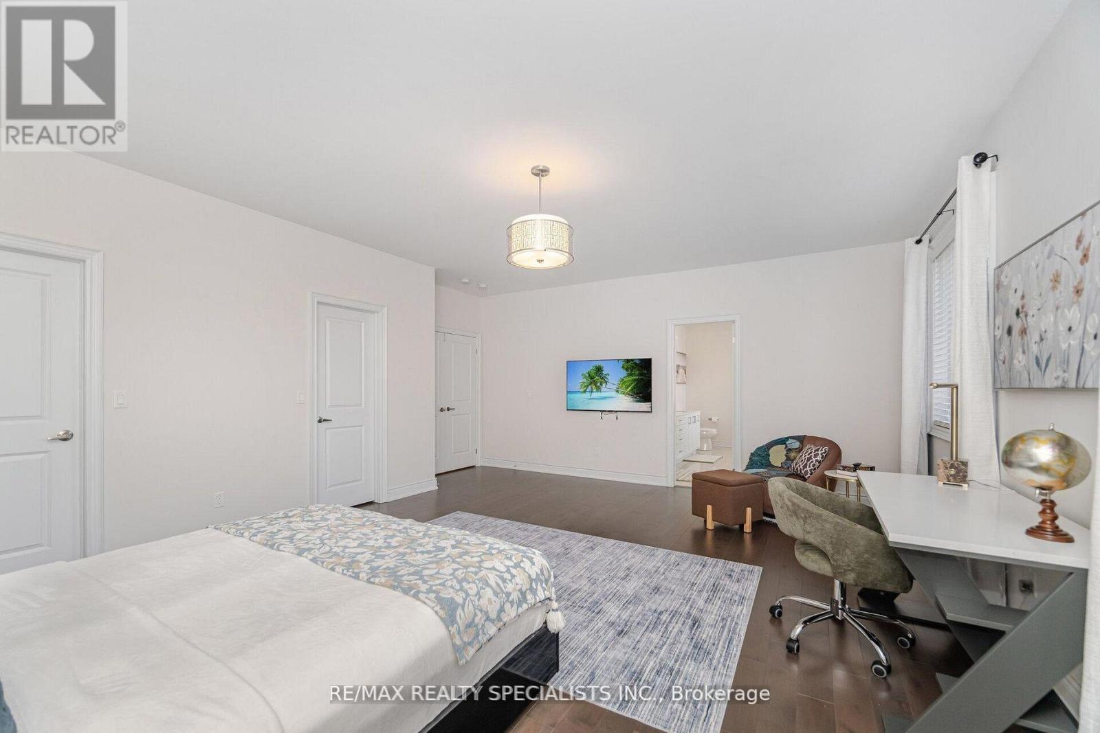 53 Threshingmills Boulevard, Oakville, Ontario  L6H 0V6 - Photo 23 - W13568334