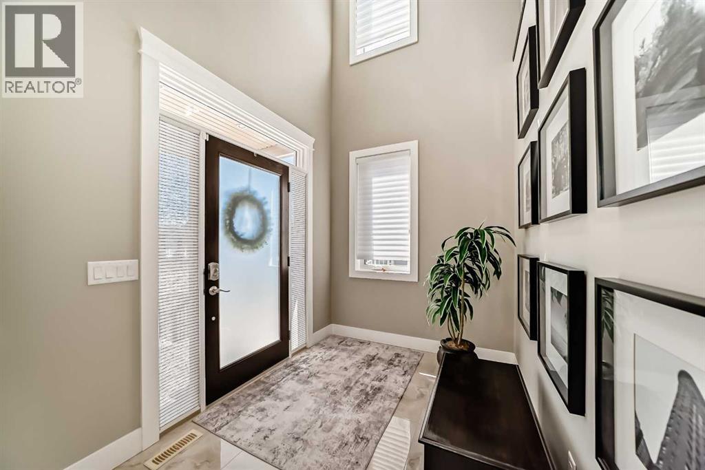 120 Kinniburgh Circle, Chestermere, Alberta  T1X 0P8 - Photo 6 - A2328764